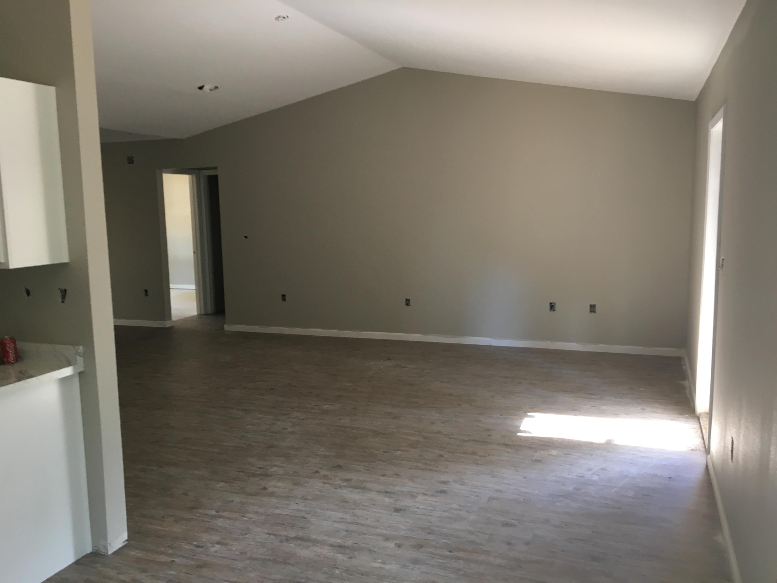 MORRIS ADDN TO CRESTVIEW - Residential