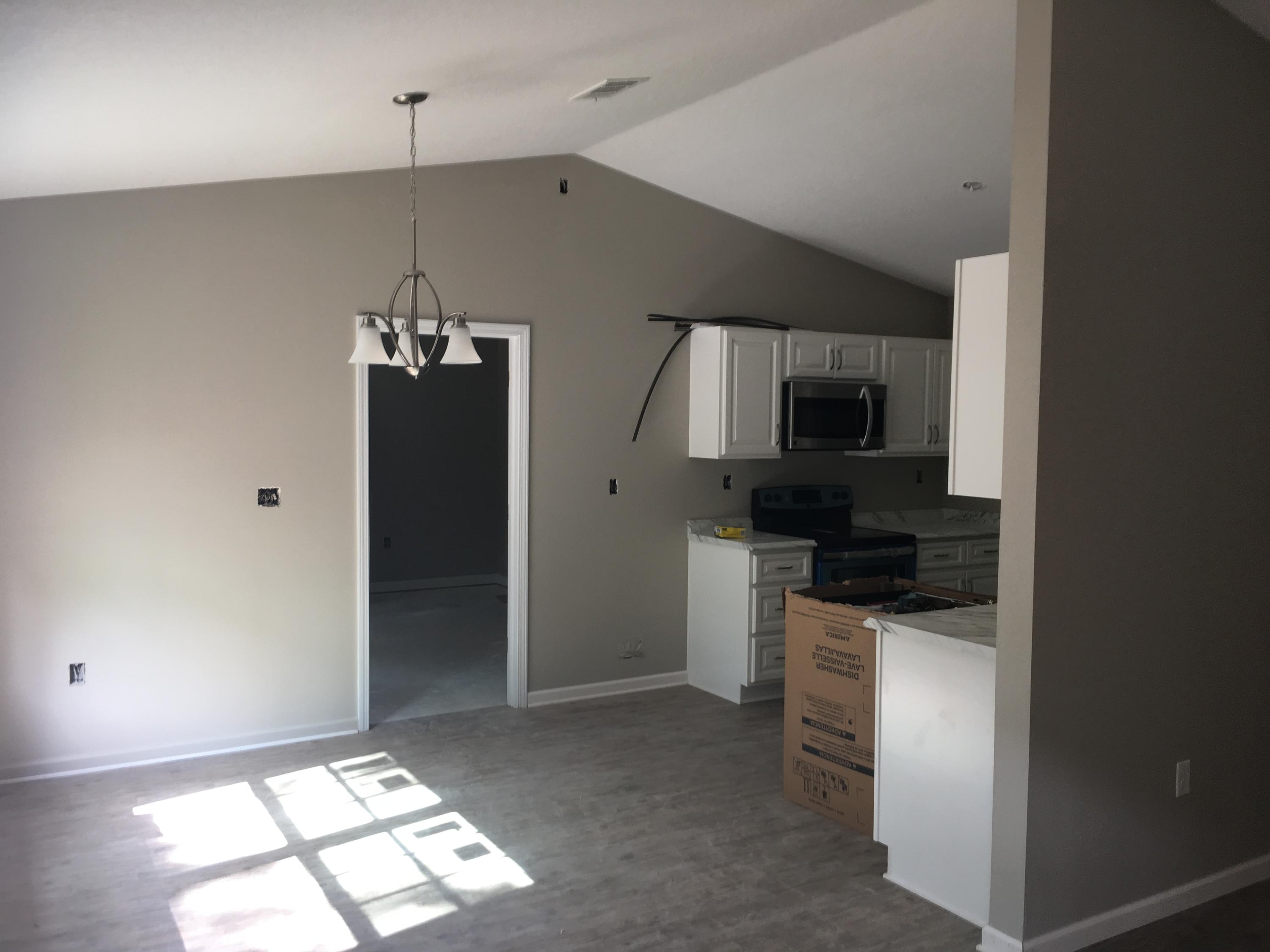 MORRIS ADDN TO CRESTVIEW - Residential