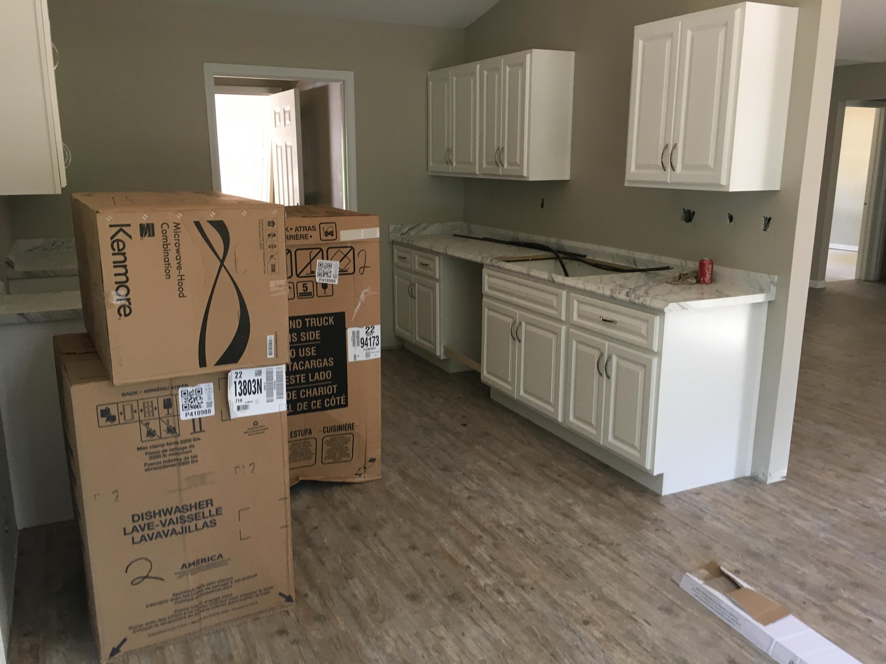 MORRIS ADDN TO CRESTVIEW - Residential