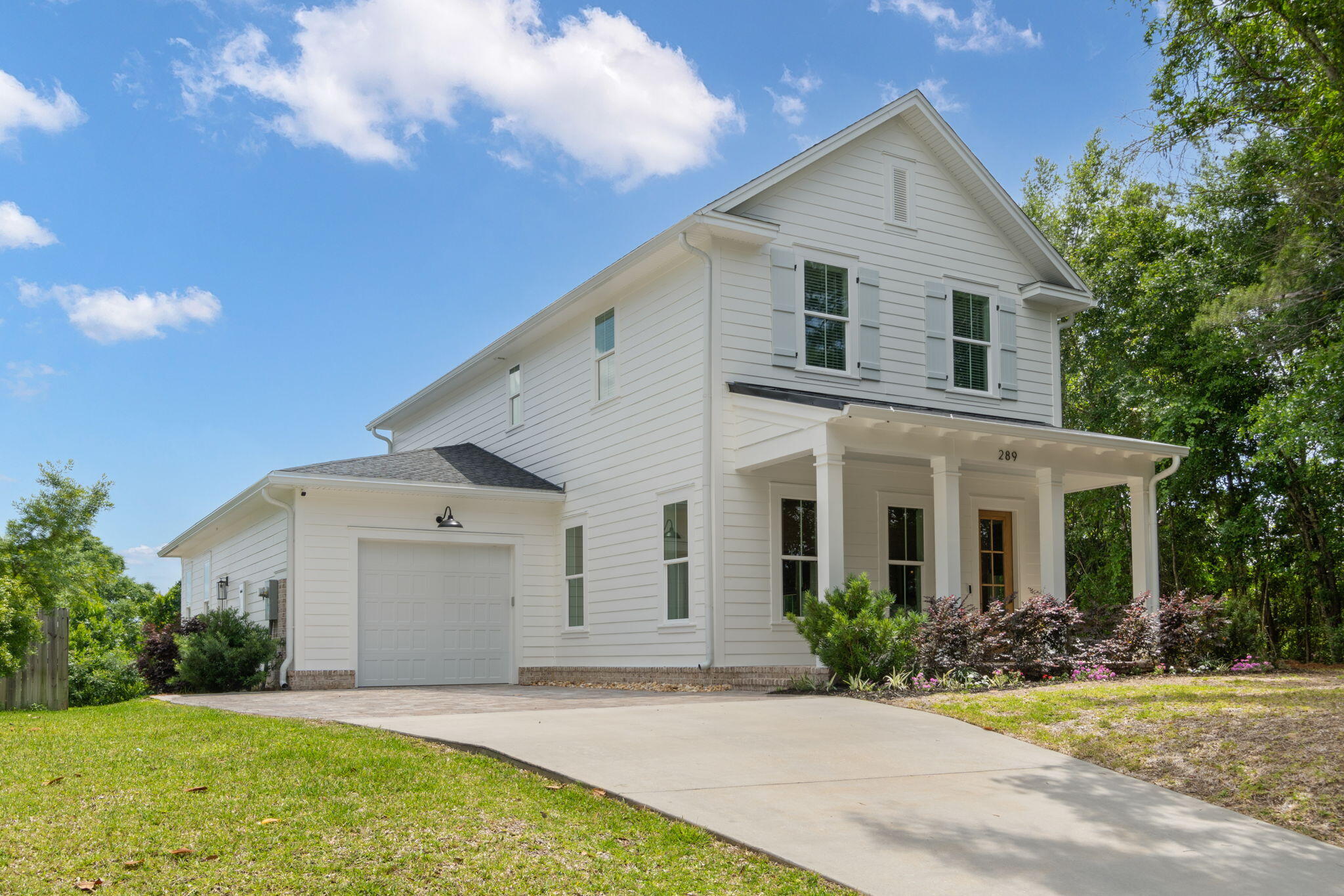 Listing image 1