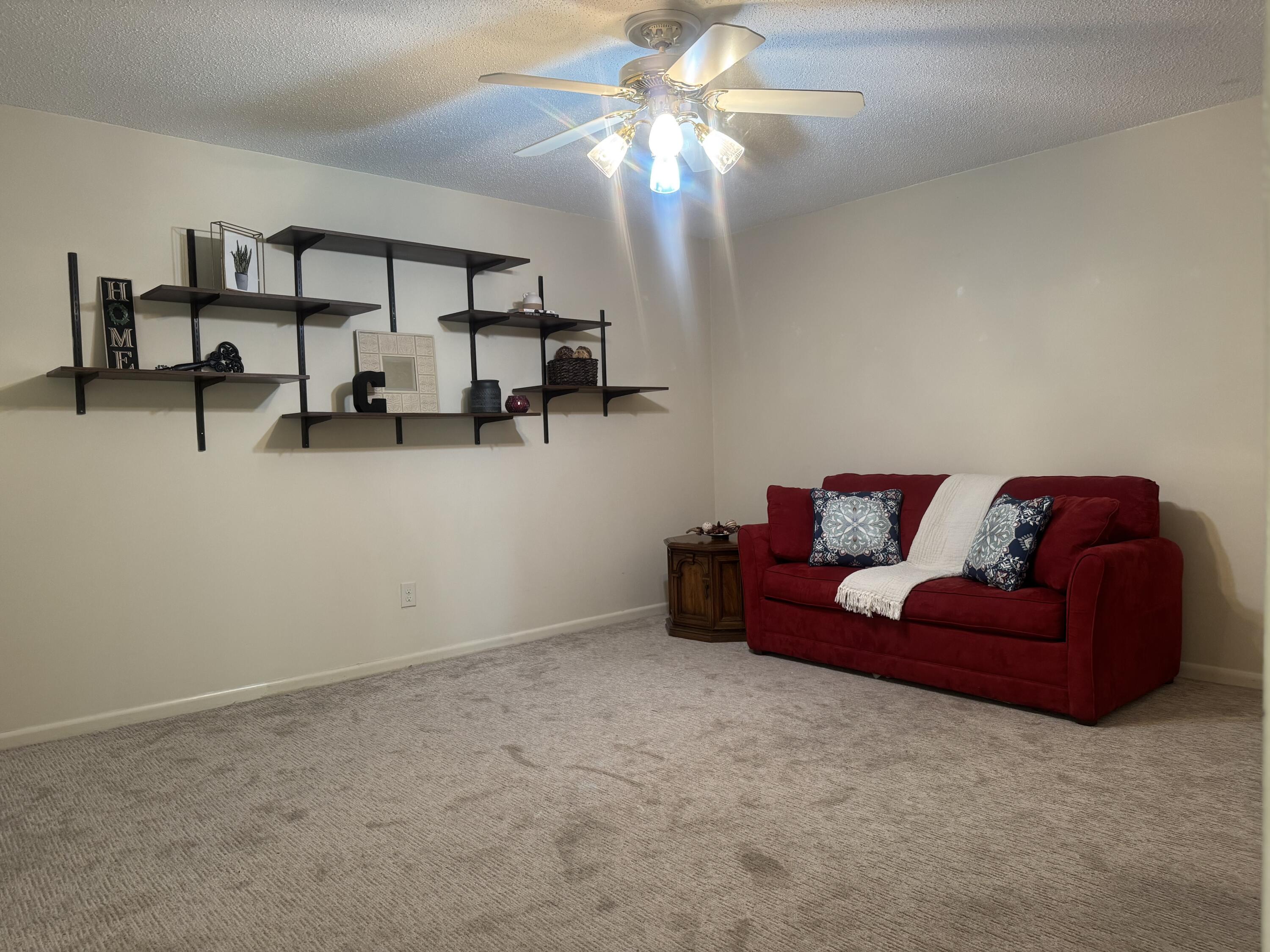 PORT DIXIE S1/2 OF LOTS 26 TO 28 BLK 32 - Residential