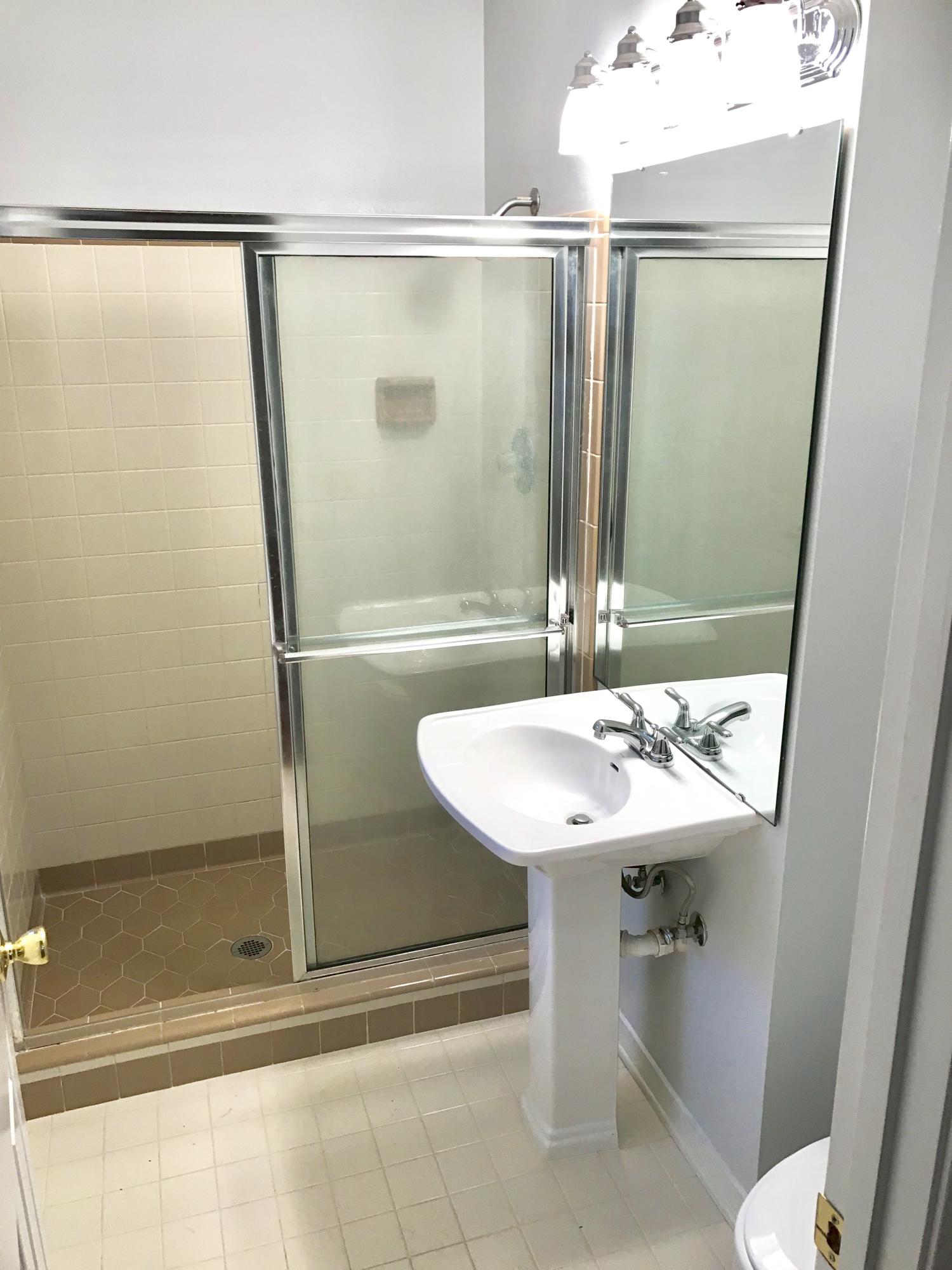 EASTWOOD 8TH ADDN - Residential