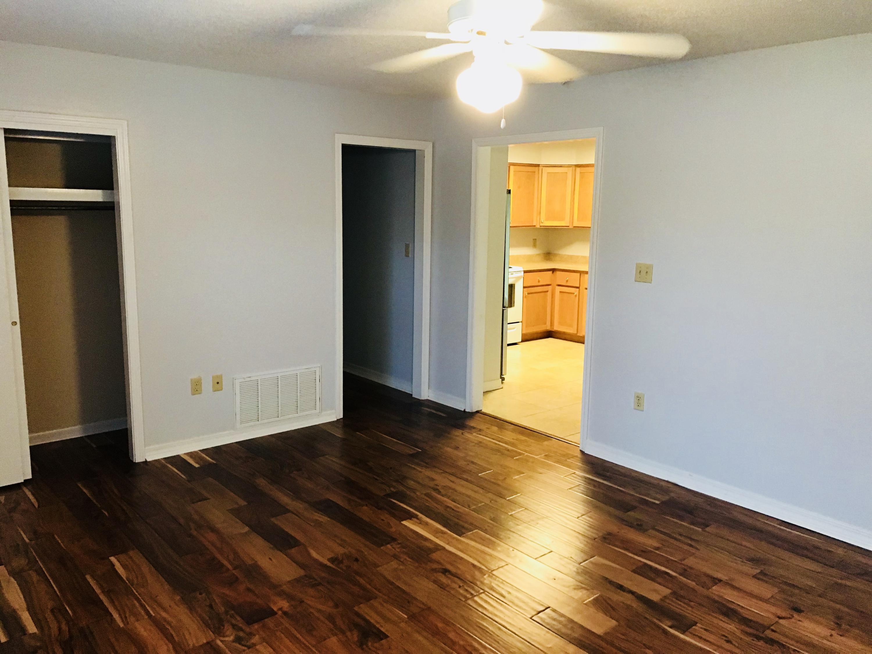 EASTWOOD 8TH ADDN - Residential