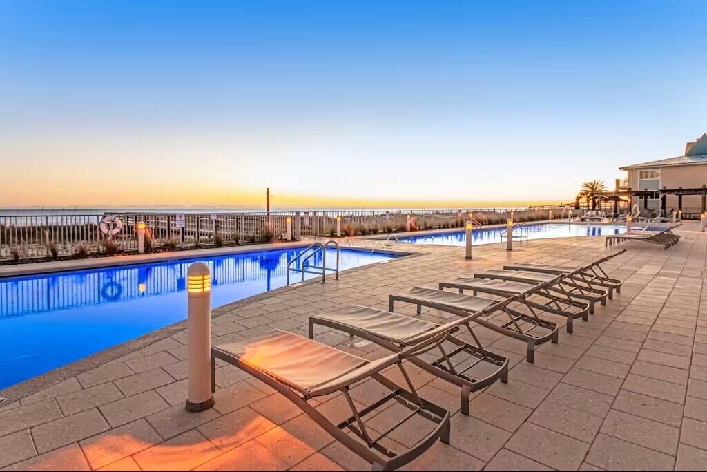 BLU Condo - Residential