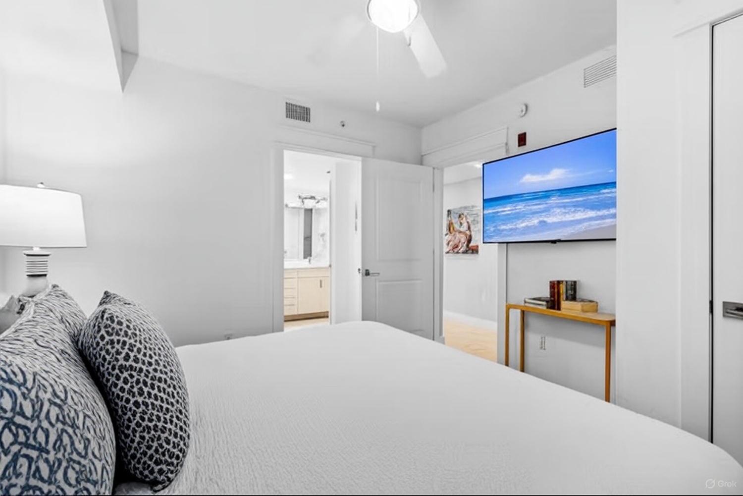 BLU Condo - Residential