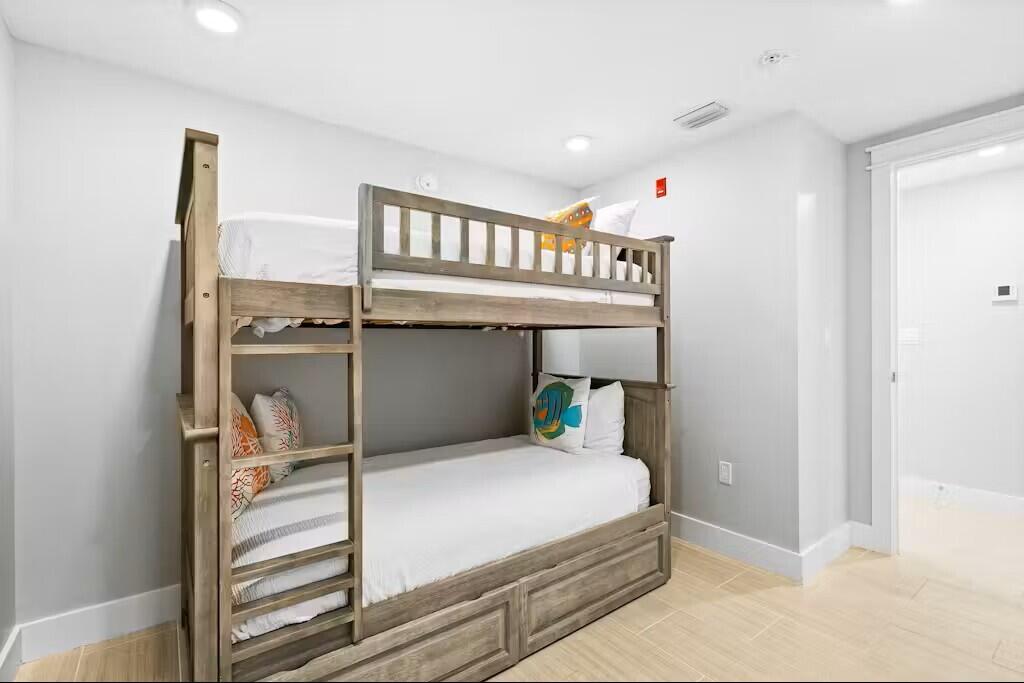 BLU Condo - Residential