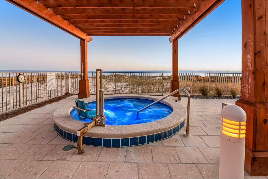 BLU Condo - Residential