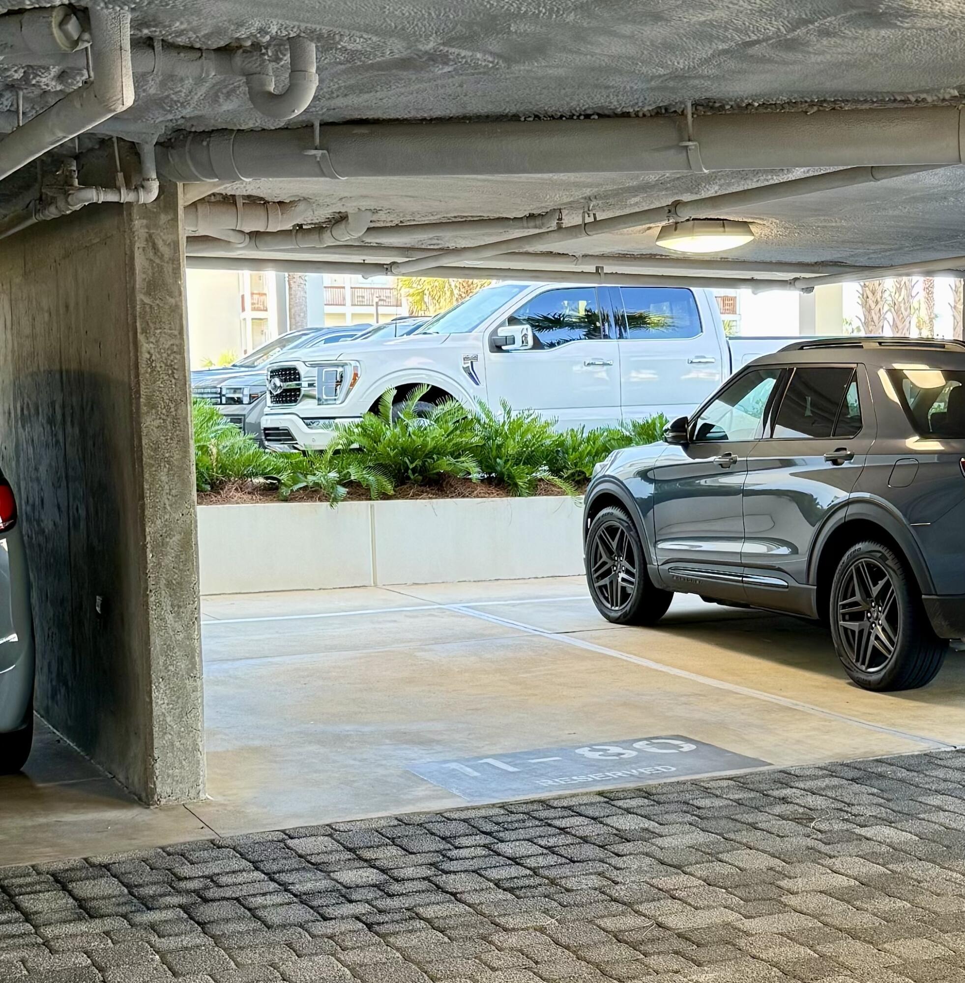 BLU Condo - Residential