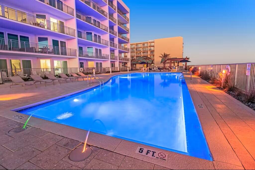 BLU Condo - Residential