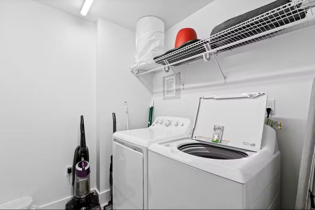 BLU Condo - Residential