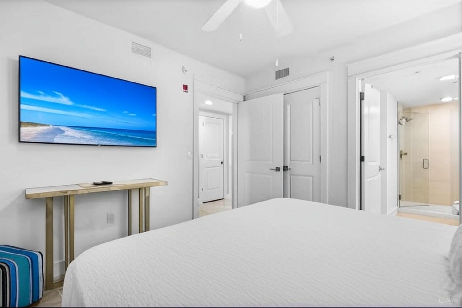 BLU Condo - Residential