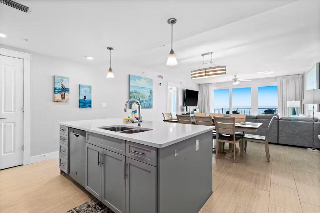 BLU Condo - Residential