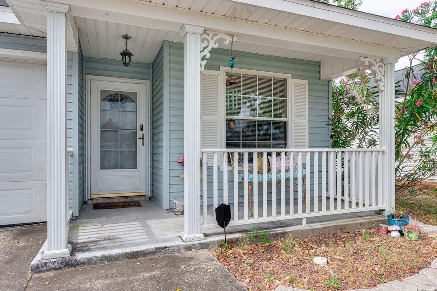 Adorable 3 bed, 2 bath home in Shadow Lakes, located less than a mile from the Gulf Breeze Zoo!  Boasting great rental history, this is the perfect opportunity for investors and those looking for the right starter home! This neighborhood is conveniently located with a short commute to Hurlburt Field, Pensacola and Destin. Inside you will find beautiful laminate flooring (replaced in the last 5 years) in all of the main living areas, rich, dark finished cabinetry in the kitchen and a split bedroom floor plan giving all occupants a sense of privacy.  In the back you will find a great screened in porch giving you a great opportunity to relax at home without the stress of the heat or the weather!