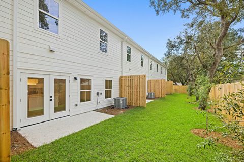 A home in Niceville