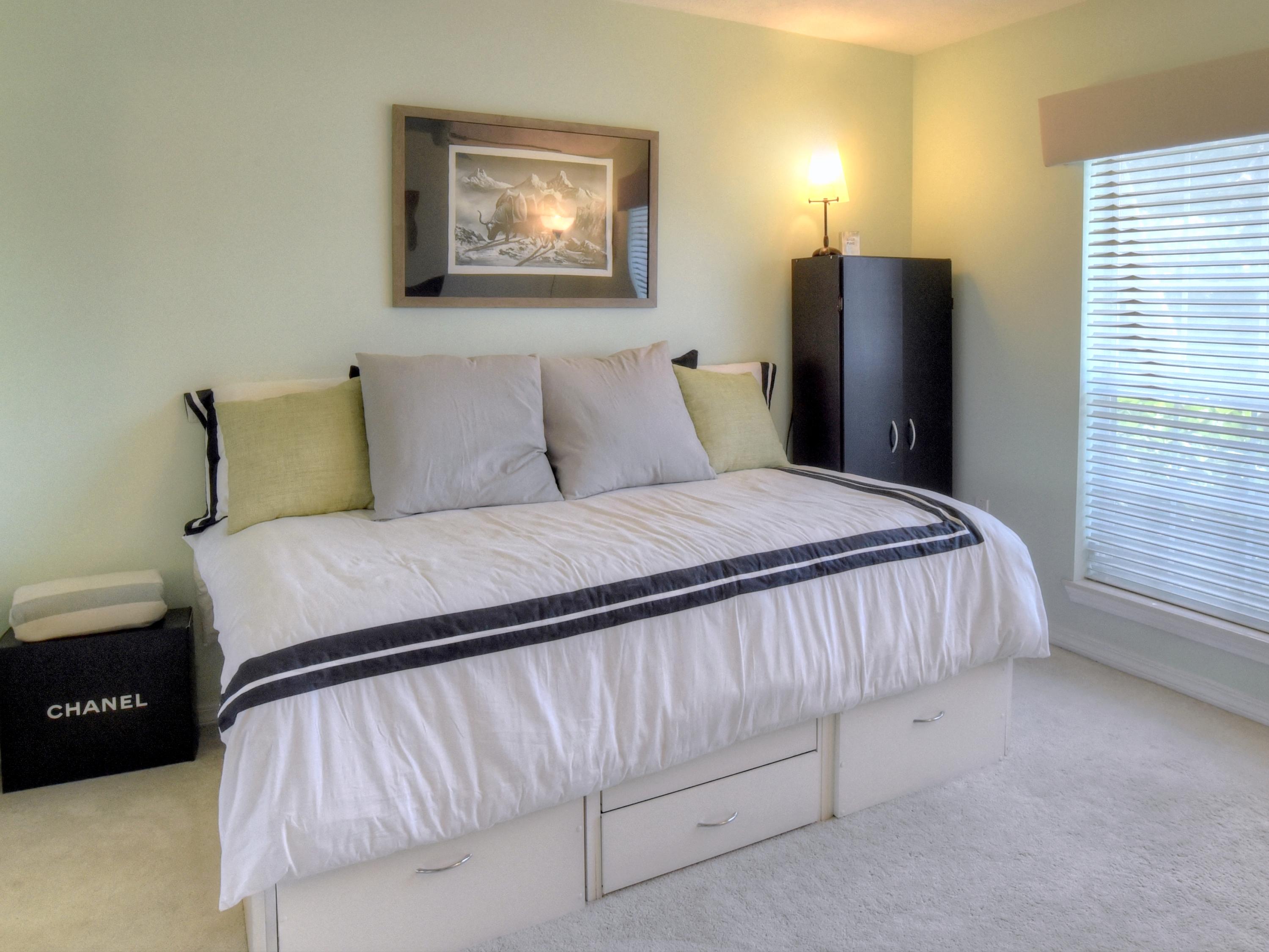 BAYSIDE - Residential