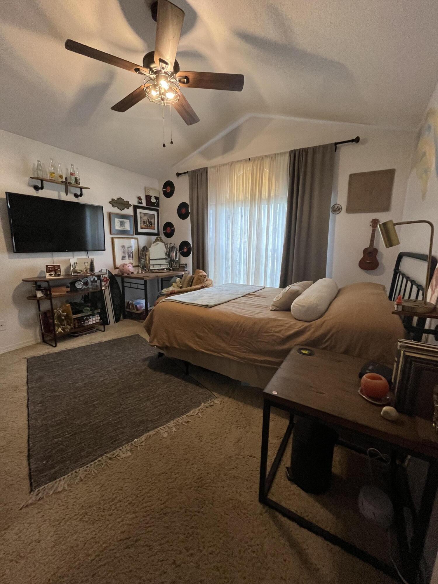 CREEKSIDE - Residential Lease