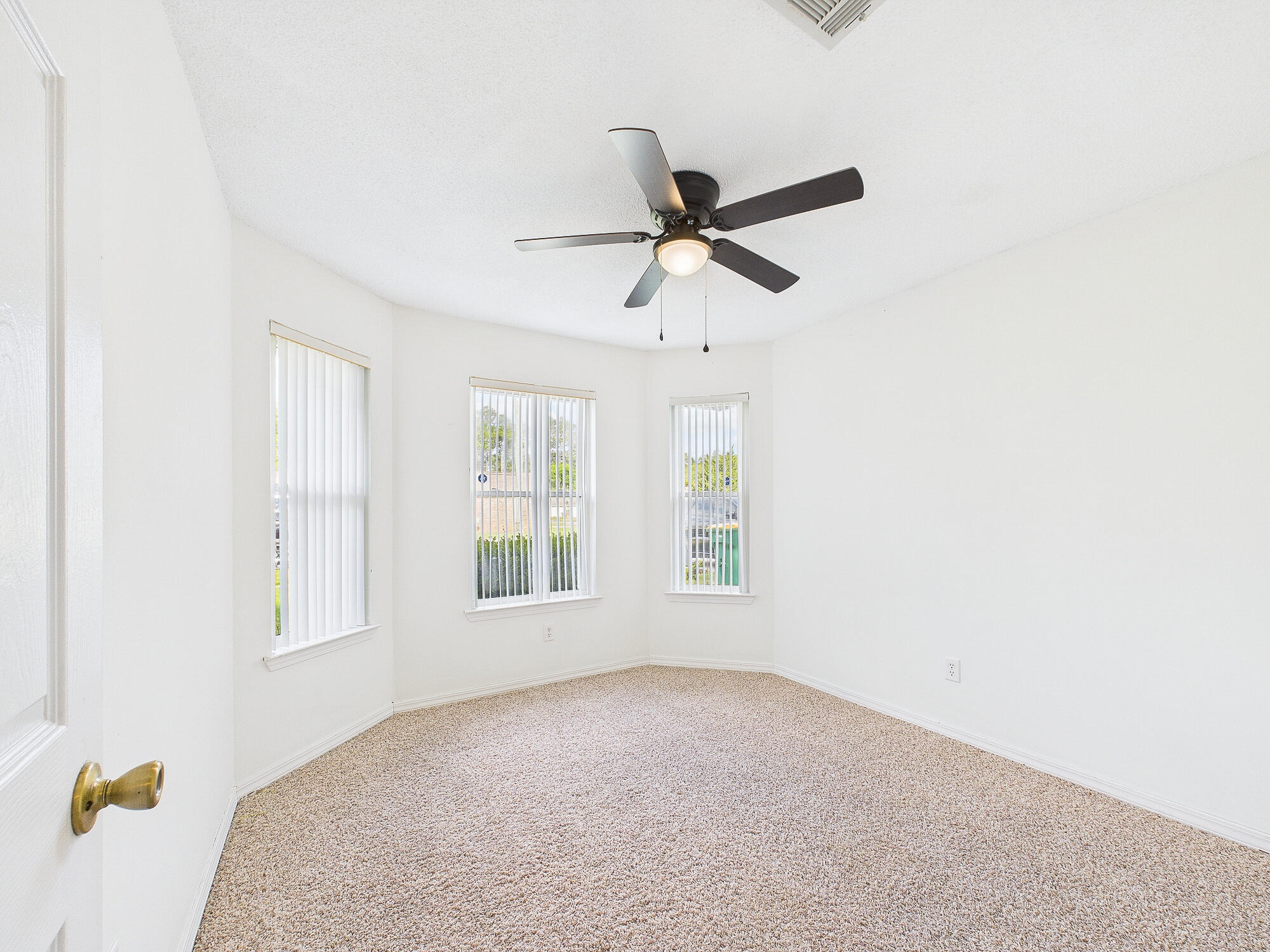 SUMMER HILLS LOT 10 - Residential