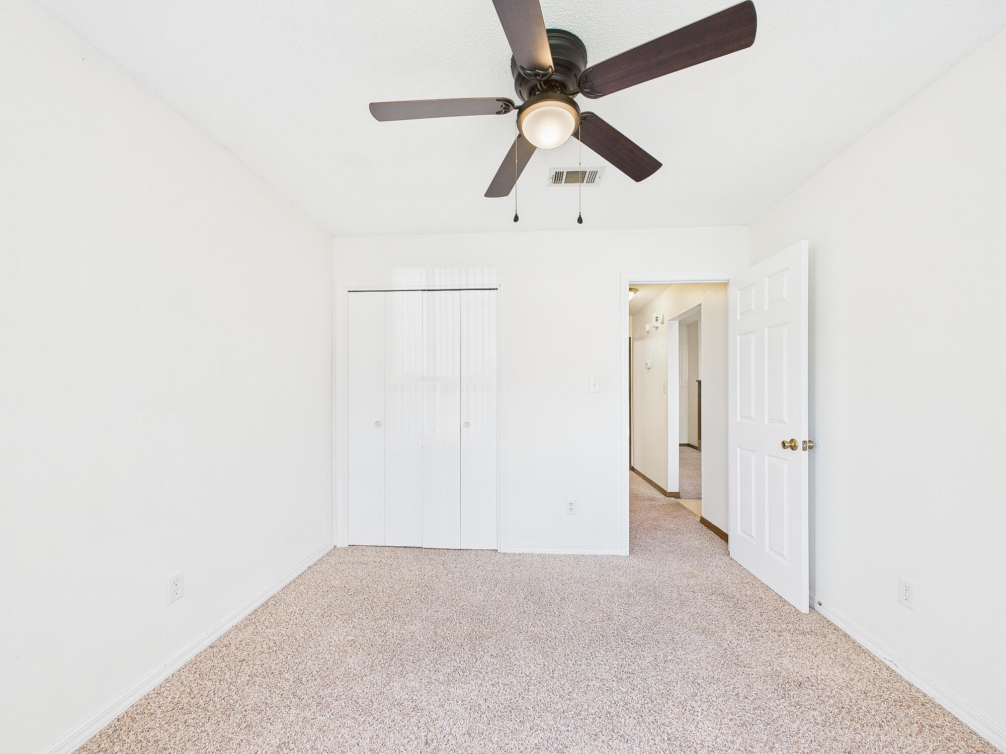 SUMMER HILLS LOT 10 - Residential