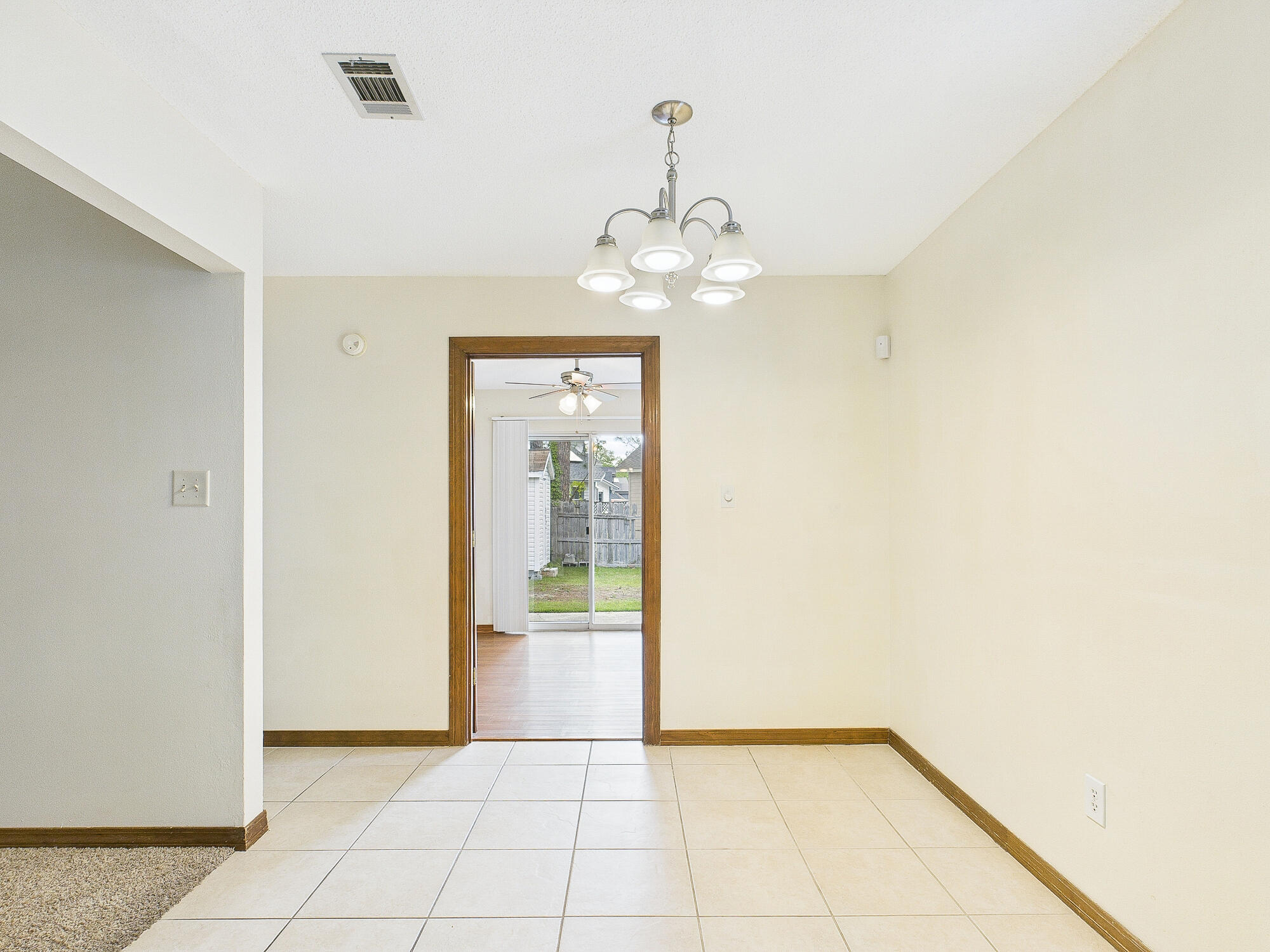 SUMMER HILLS LOT 10 - Residential