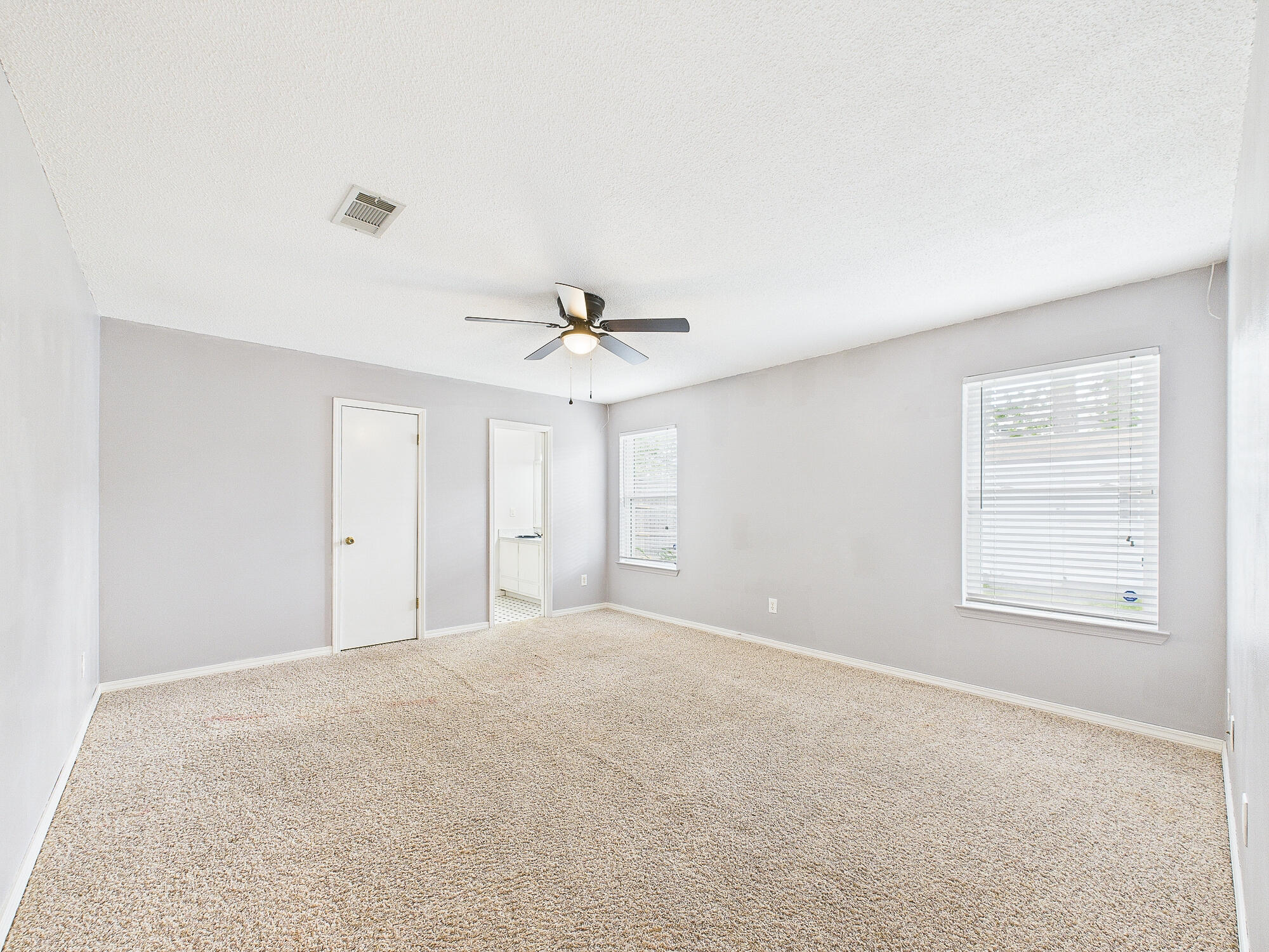 SUMMER HILLS LOT 10 - Residential