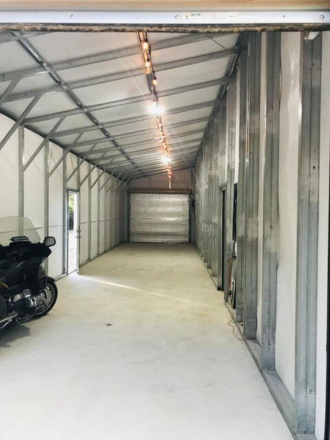 NORTH SUPERGROUP (221000.00) - Farm