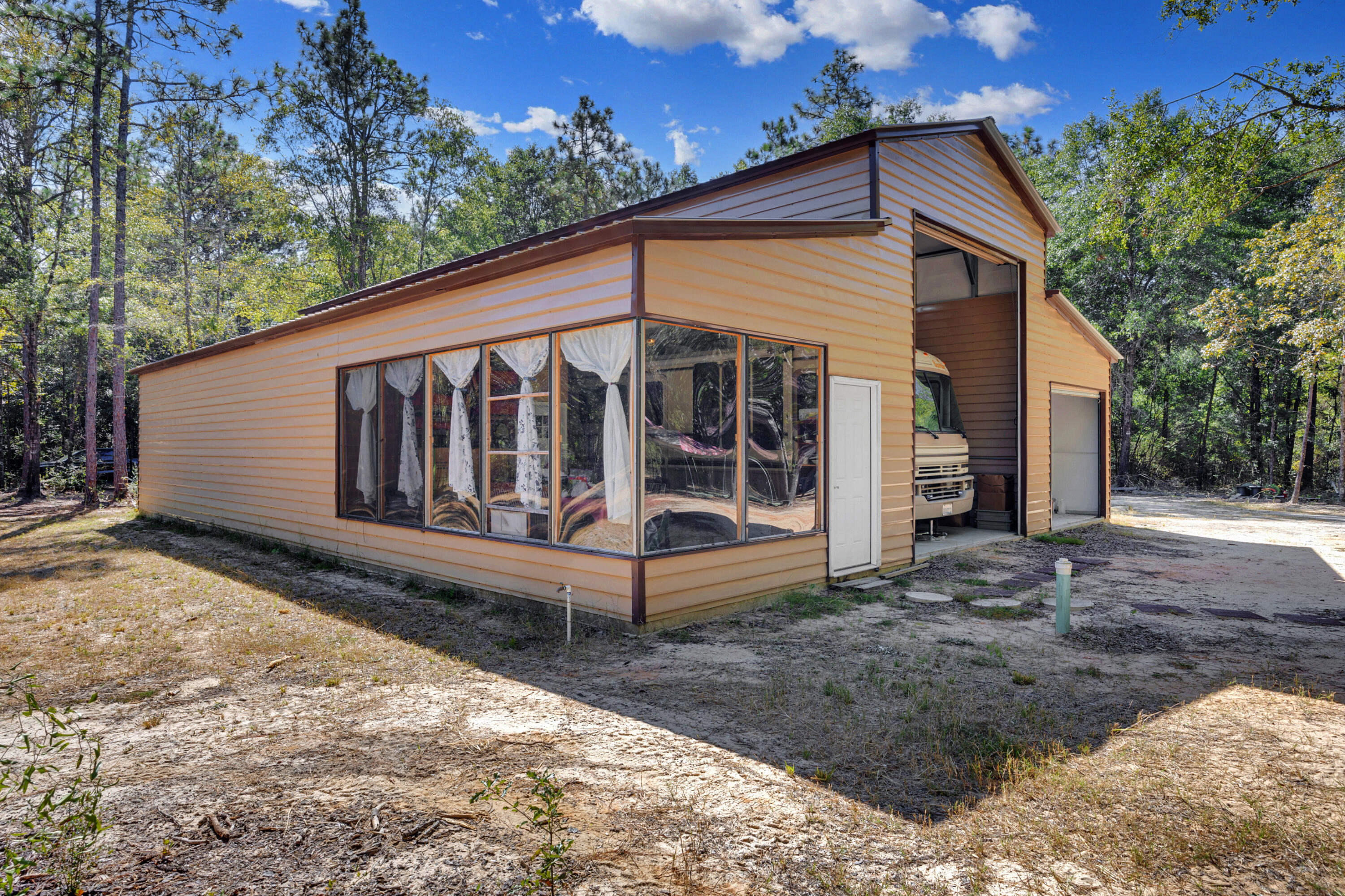 NORTH SUPERGROUP (221000.00) - Farm