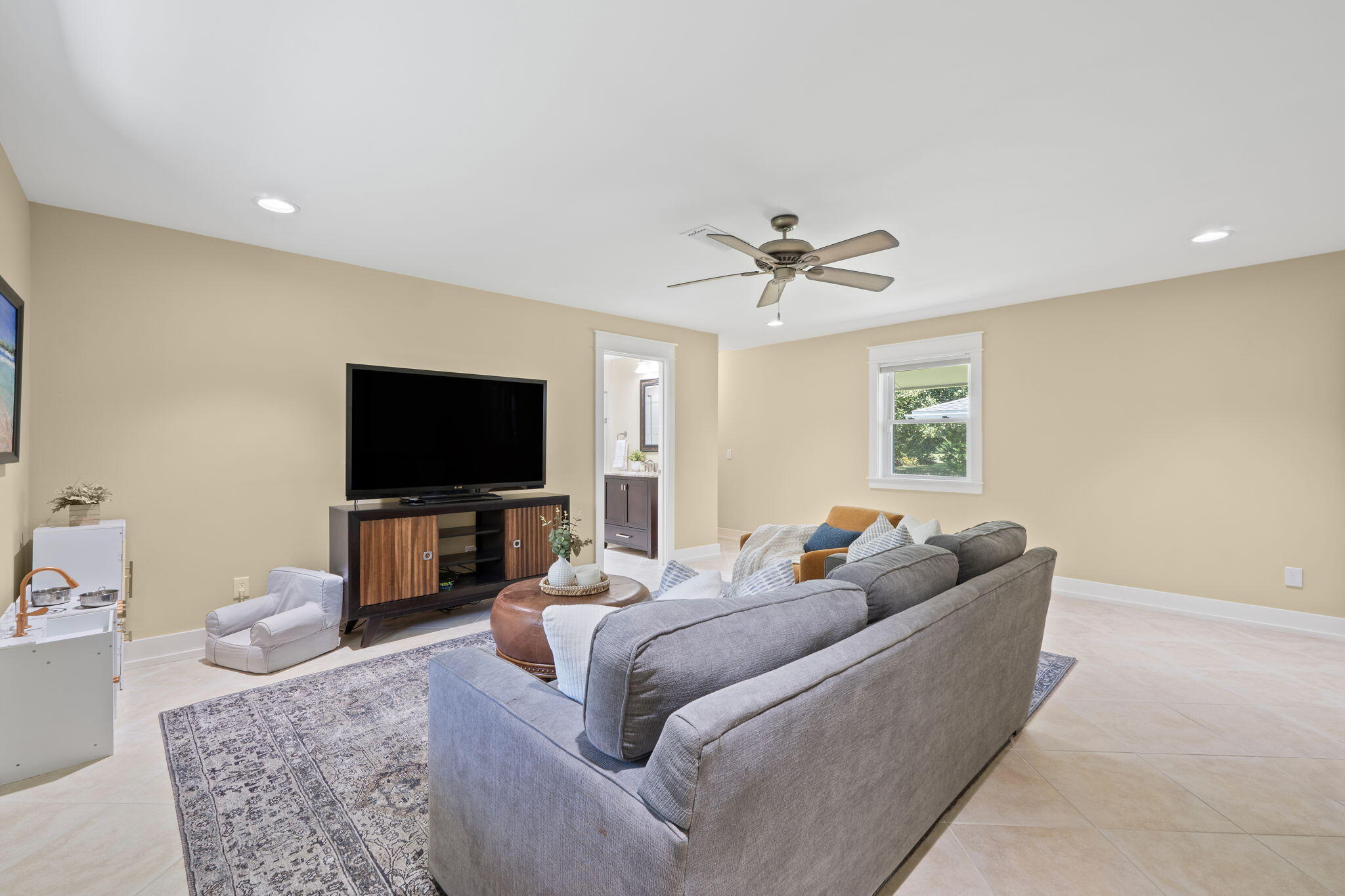WYNNEHAVEN BEACH ESTATES - Residential