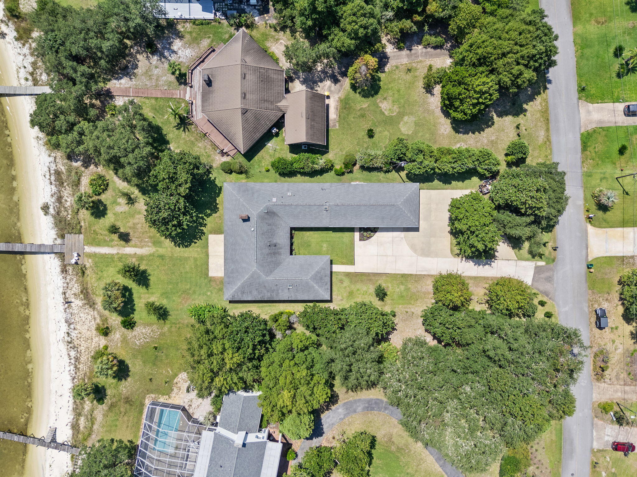WYNNEHAVEN BEACH ESTATES - Residential