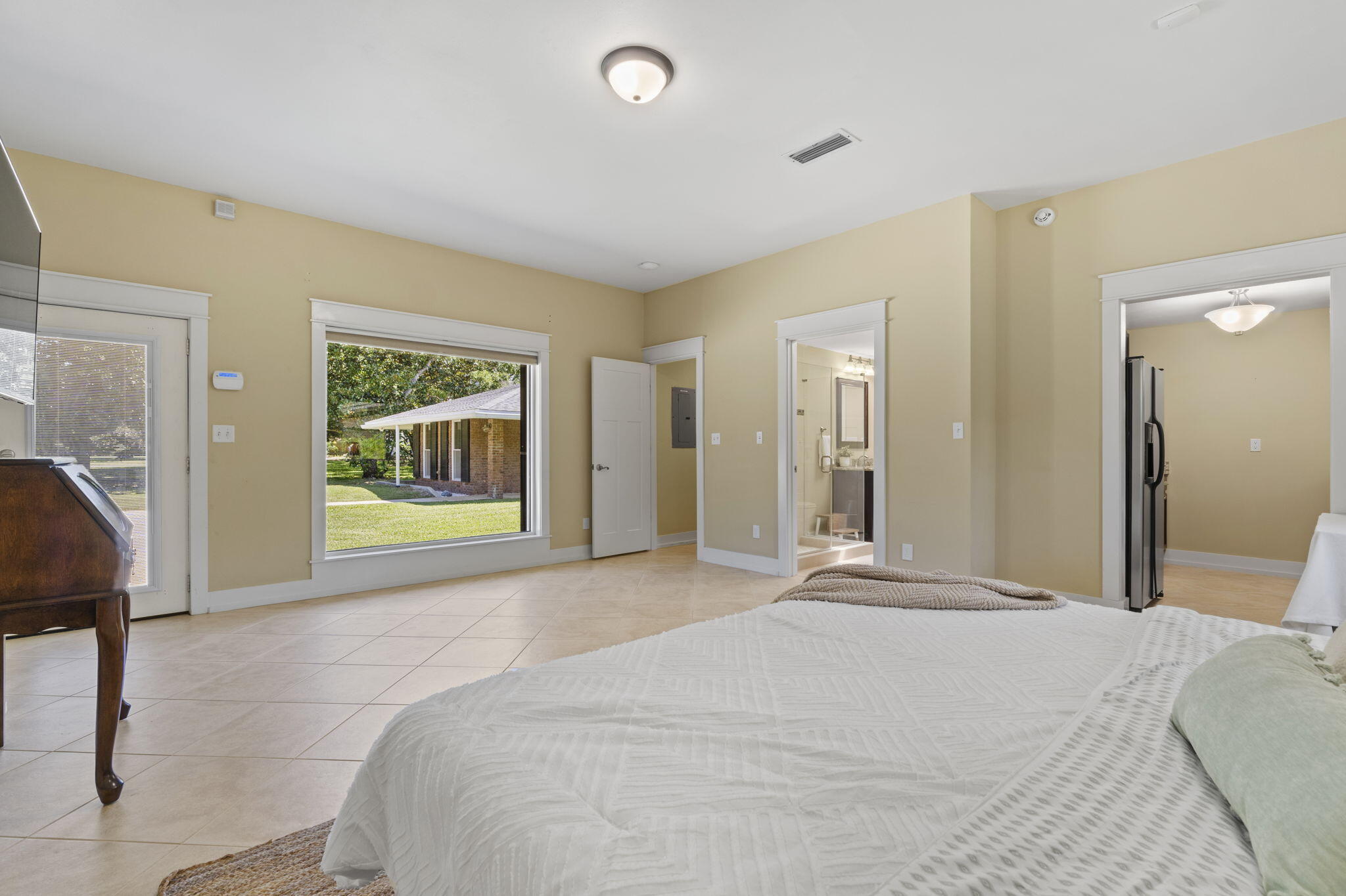 WYNNEHAVEN BEACH ESTATES - Residential