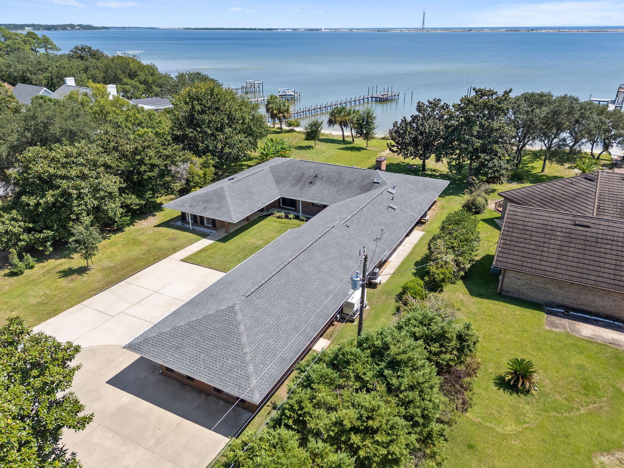 WYNNEHAVEN BEACH ESTATES - Residential