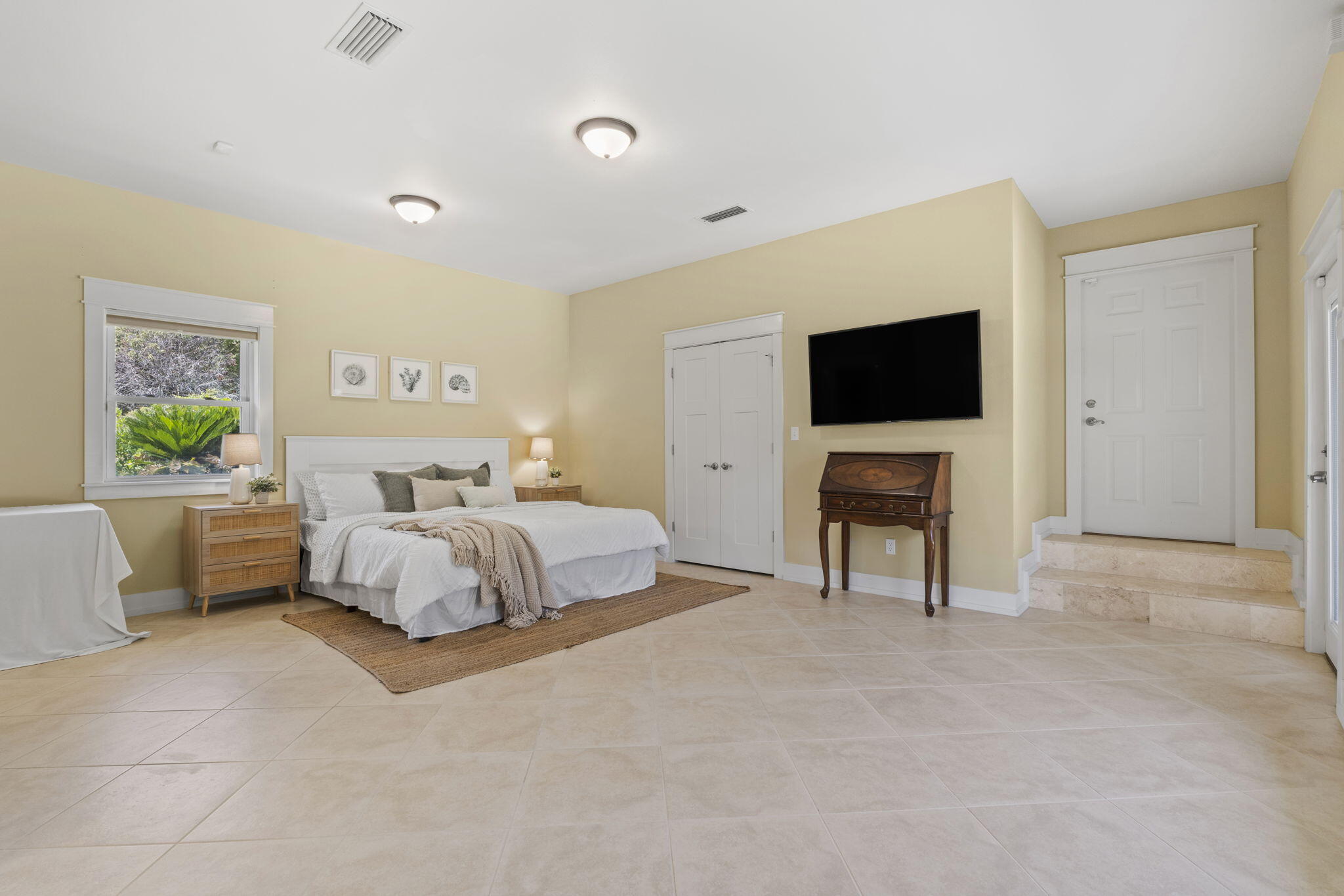 WYNNEHAVEN BEACH ESTATES - Residential
