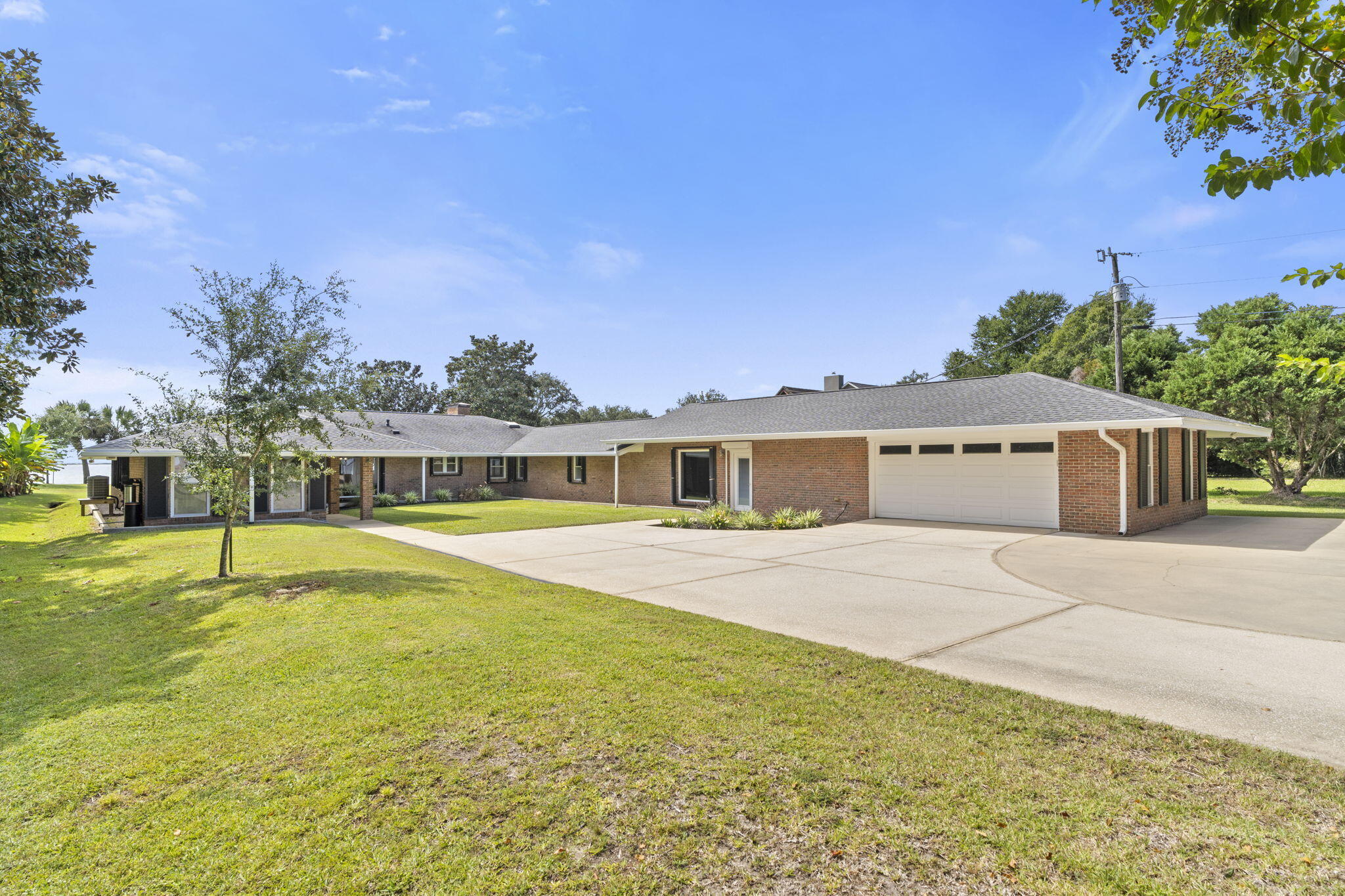 WYNNEHAVEN BEACH ESTATES - Residential