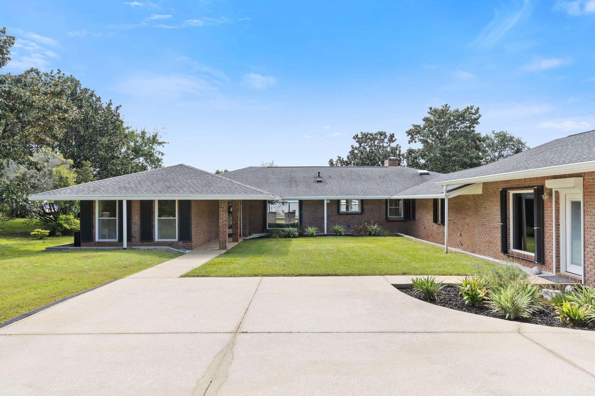 WYNNEHAVEN BEACH ESTATES - Residential