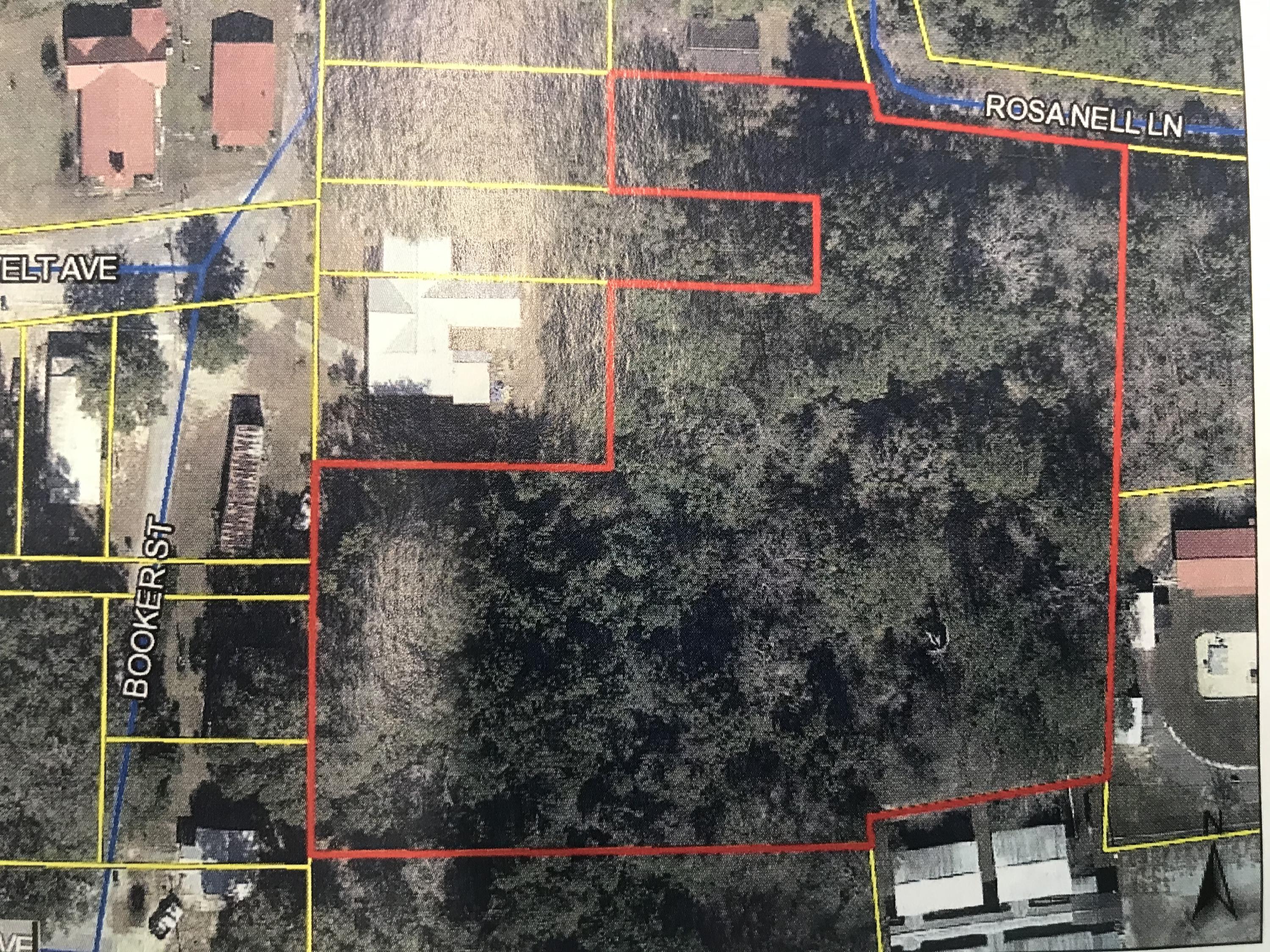 Great future investment opportunity or a place to build your home! Beautiful wooded acreage within the DeFuniak City limits. Call today !