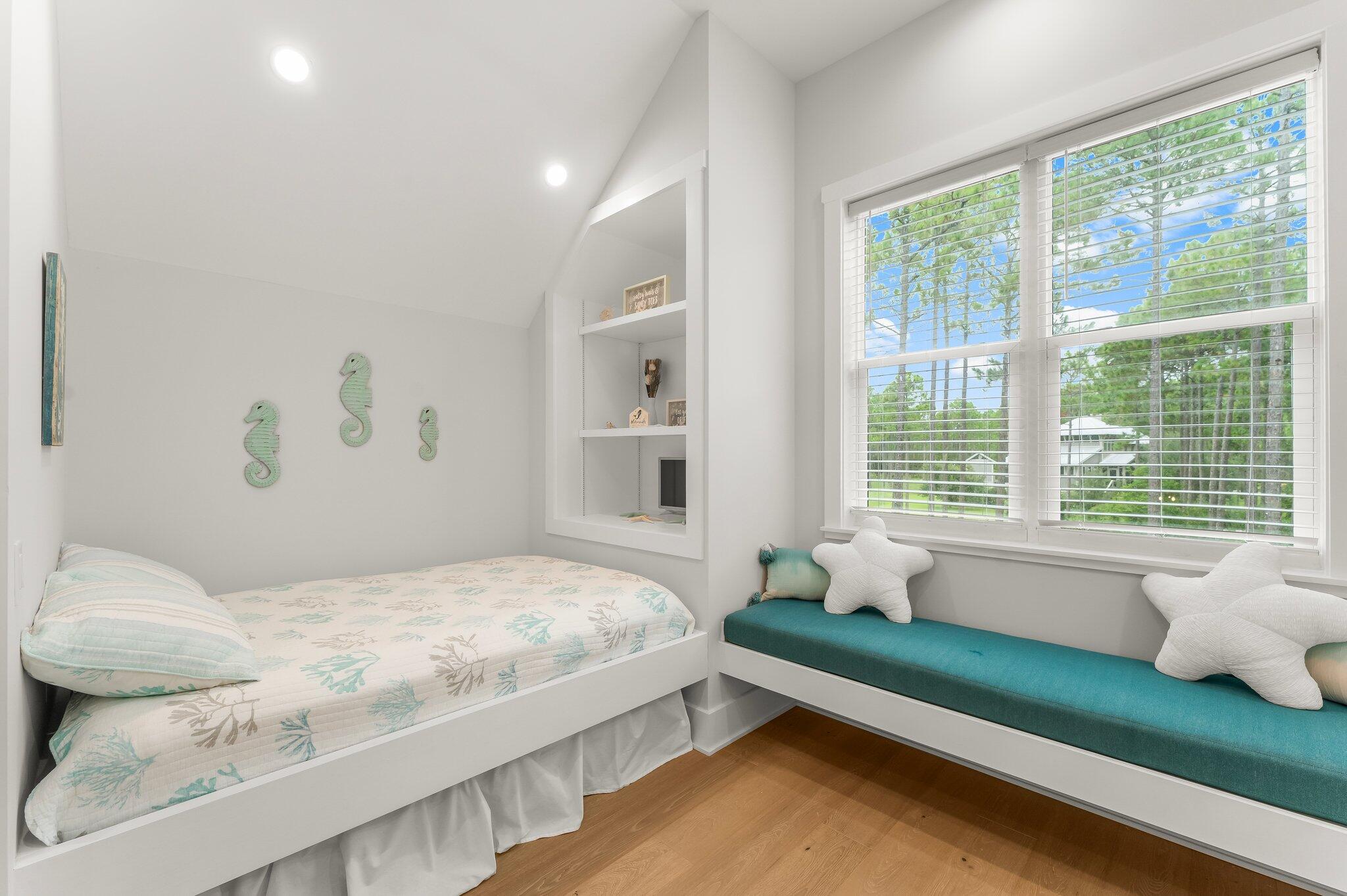 RIVERCAMPS ON CROOKED CREEK - Residential
