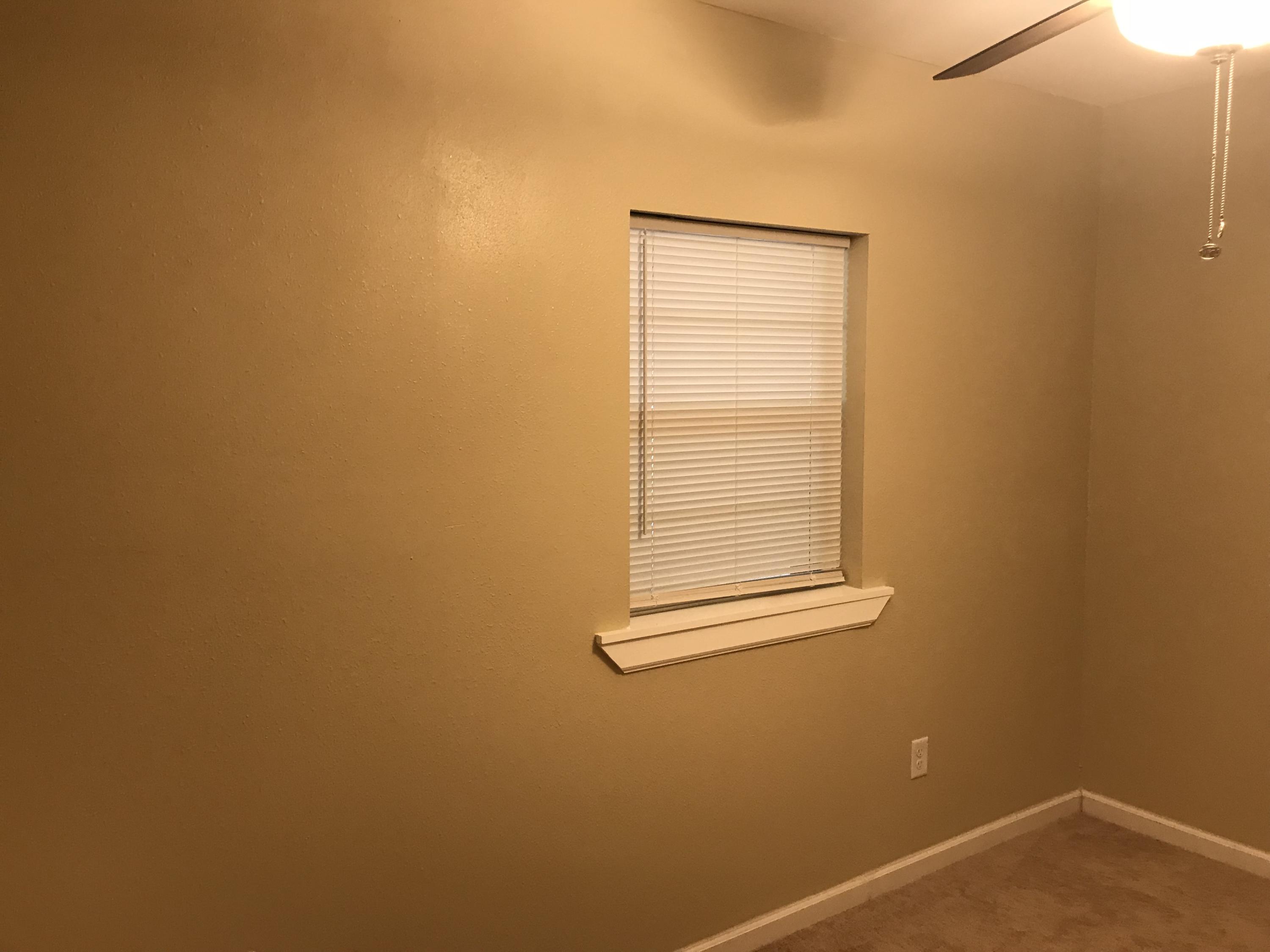 VALPARAISO PINECREST 2 - Residential Lease