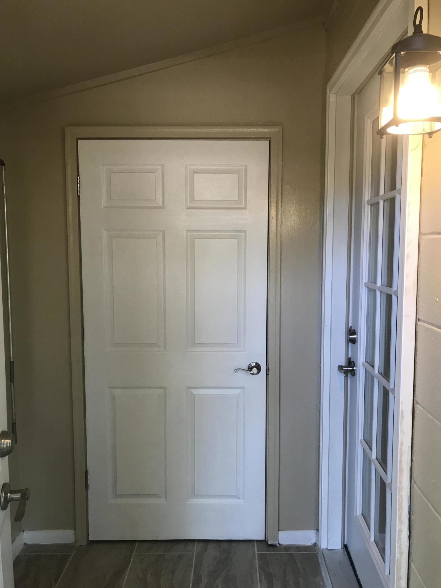 VALPARAISO PINECREST 2 - Residential Lease