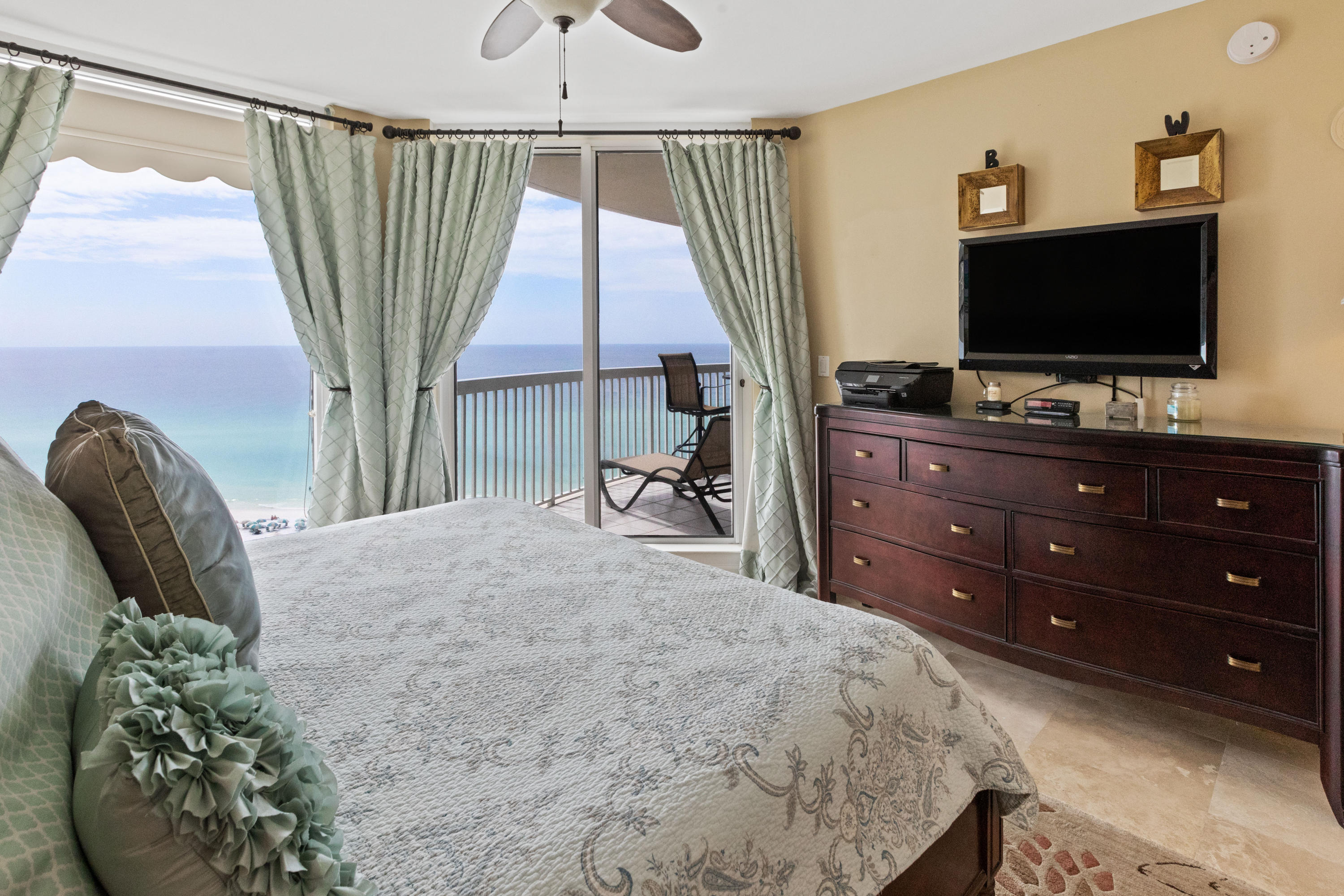 ST MAARTEN AT SILVER SHELLS - Residential