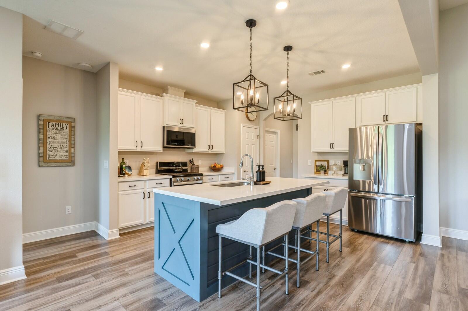 HAMMOCK BAY - Residential