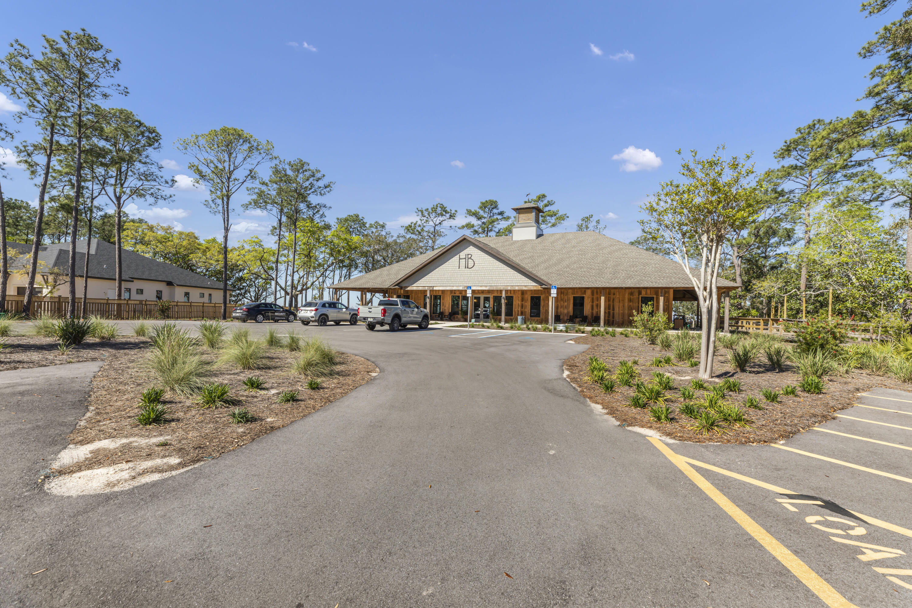 HAMMOCK BAY - Residential