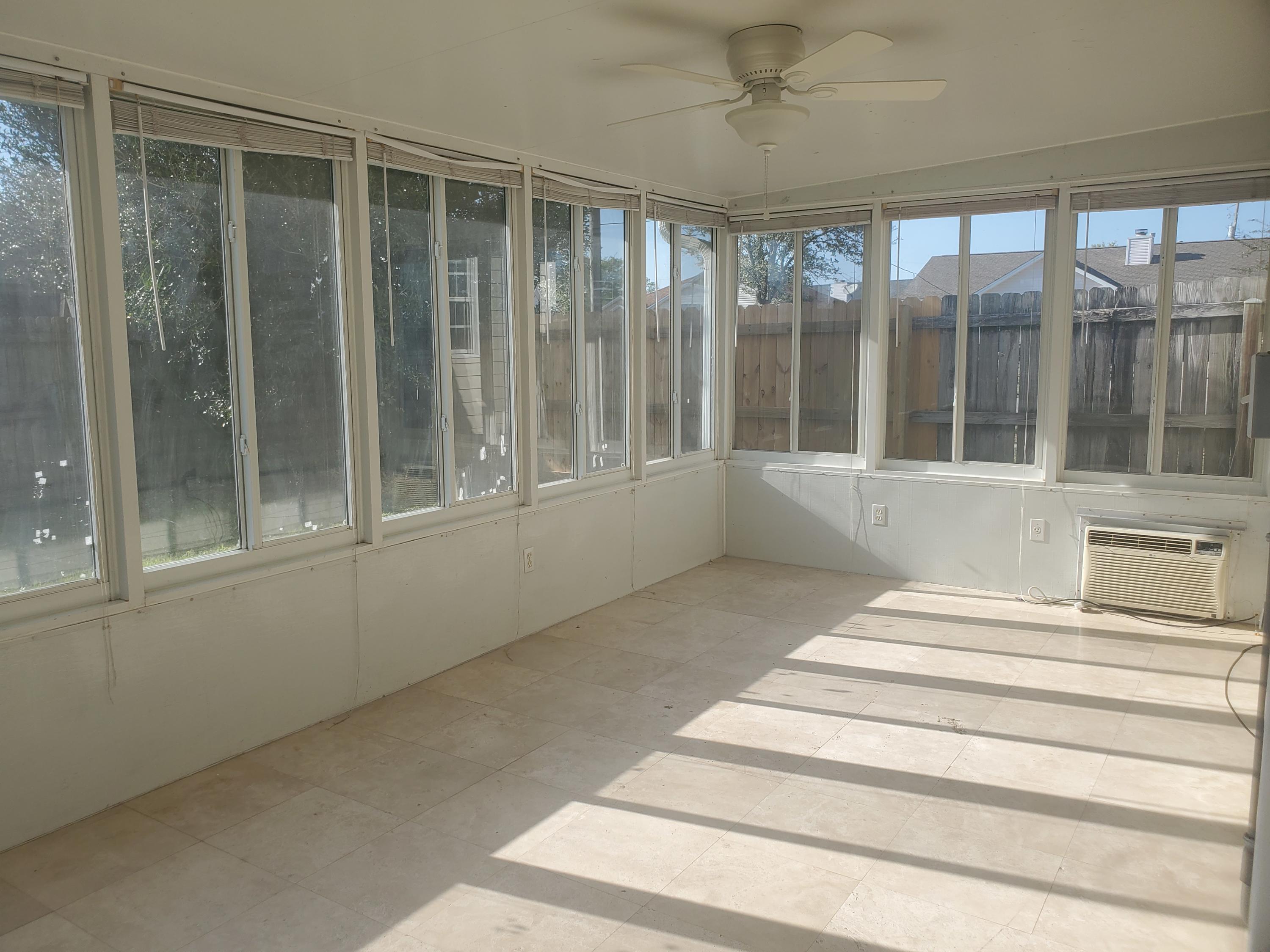 CARDINAL ESTATES - Residential