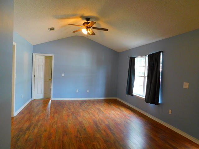 OAKDALE MINI FARMS - Residential