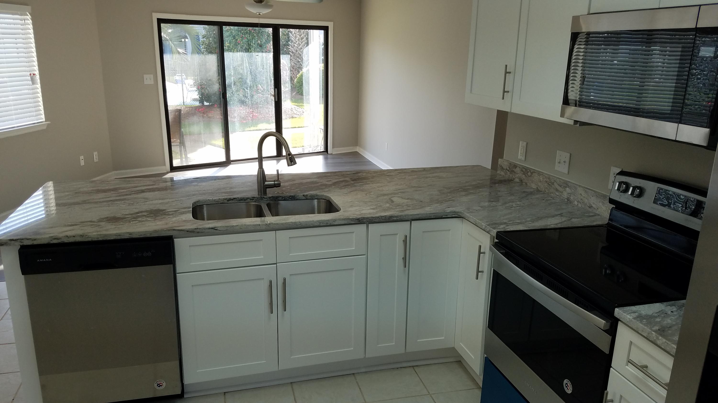 CRYSTAL VILLAGE 2 CONDO PH 2 - Residential