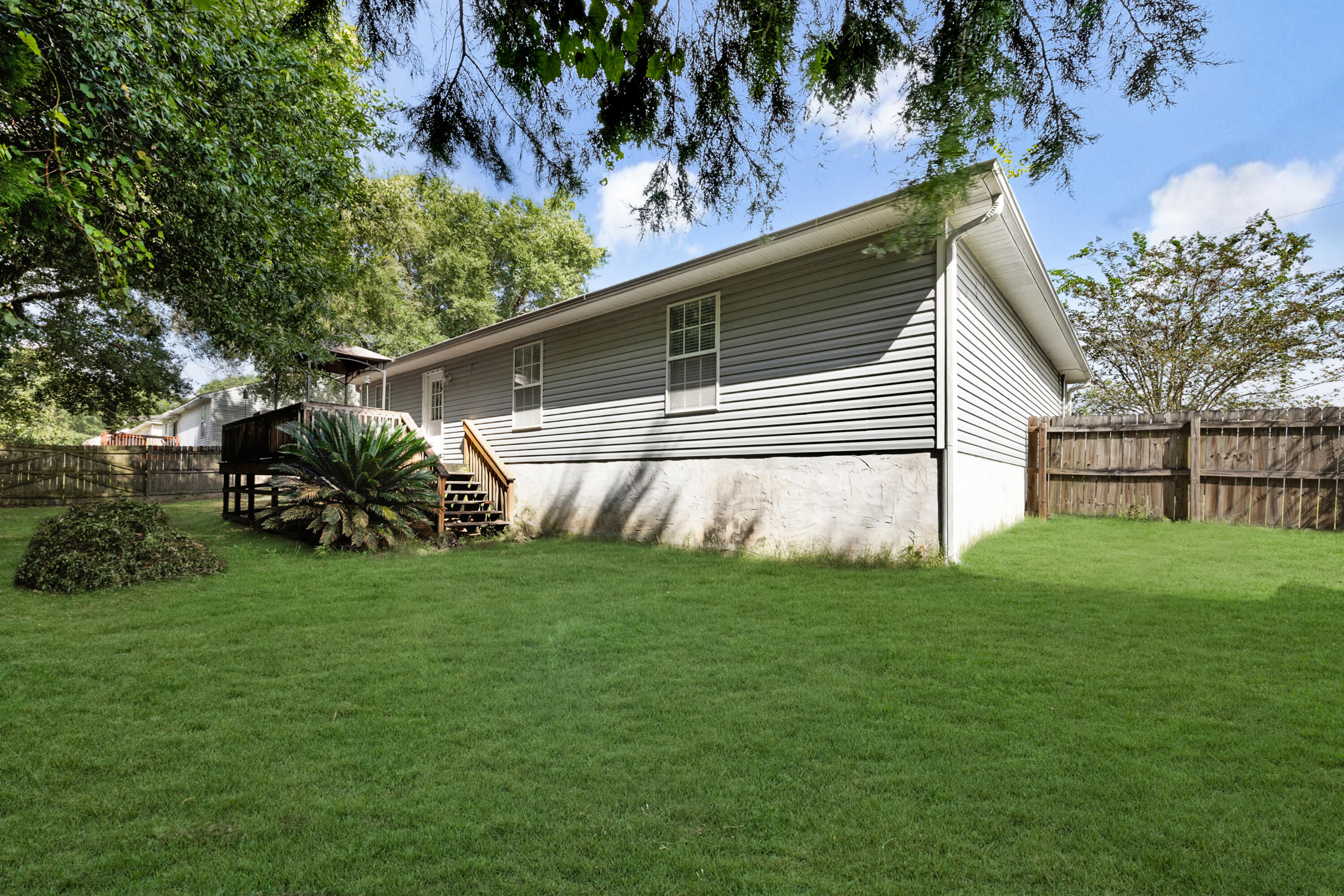 FAIRCHILD ESTATES - Residential