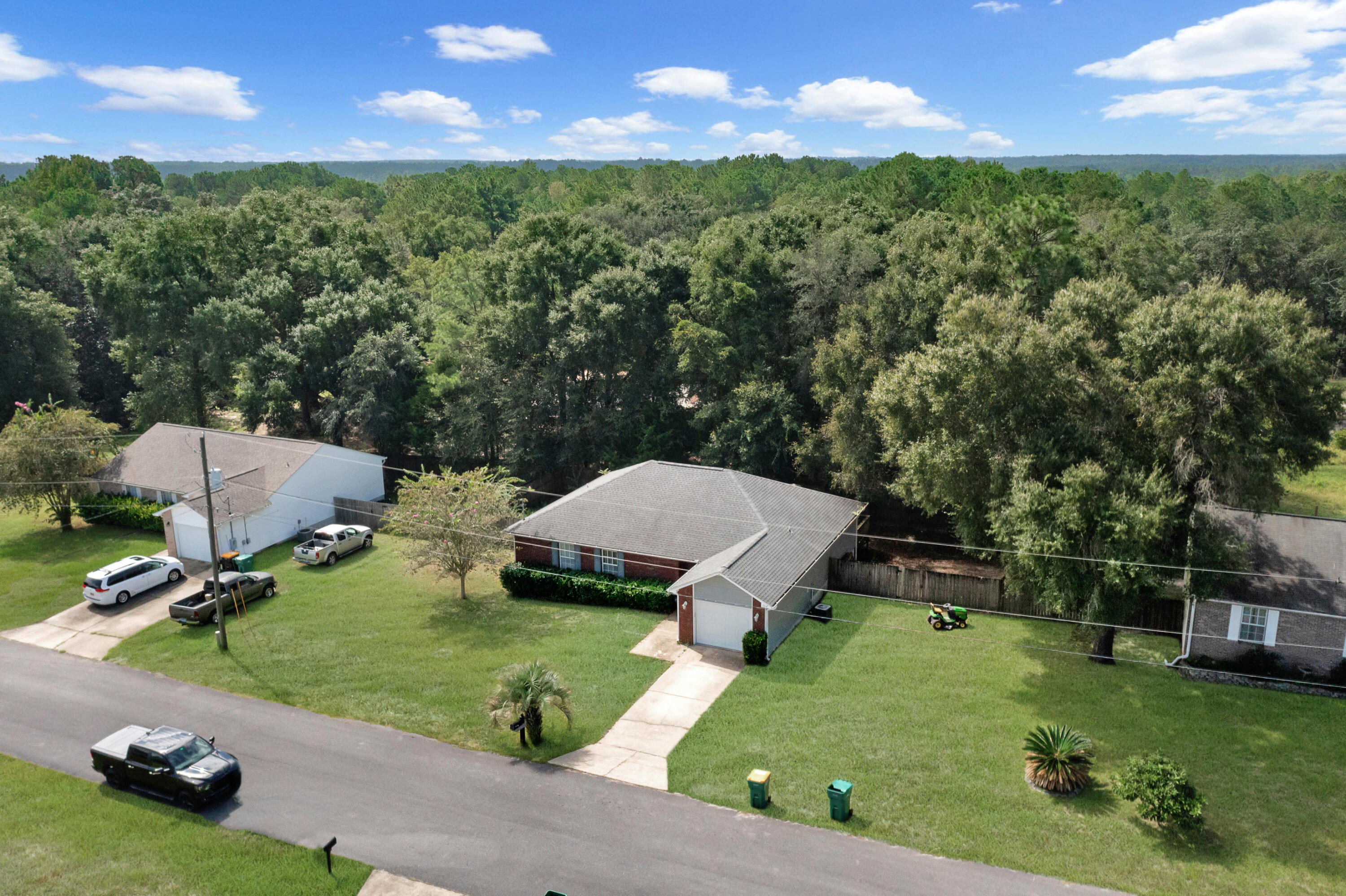 FAIRCHILD ESTATES - Residential
