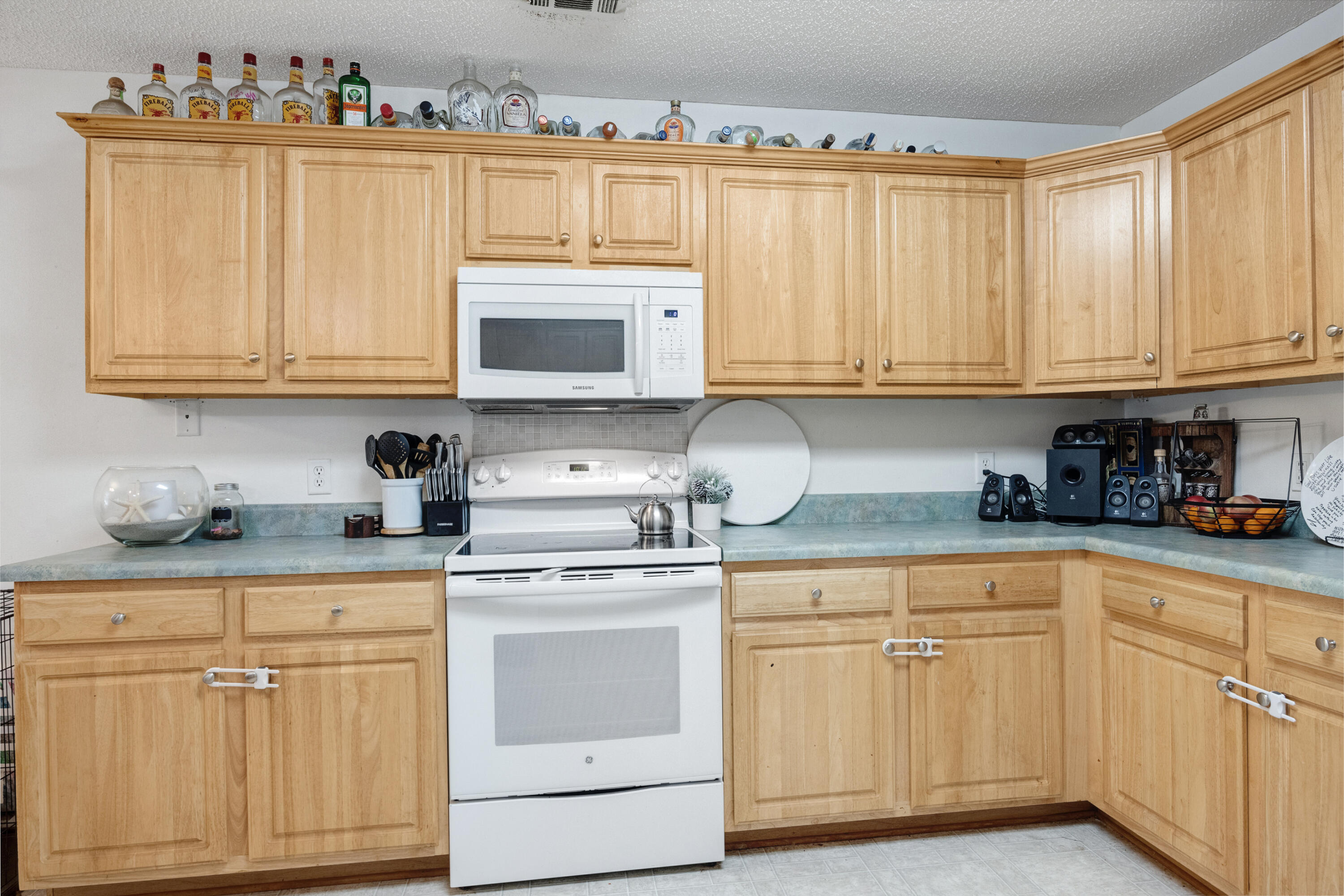 FAIRCHILD ESTATES - Residential