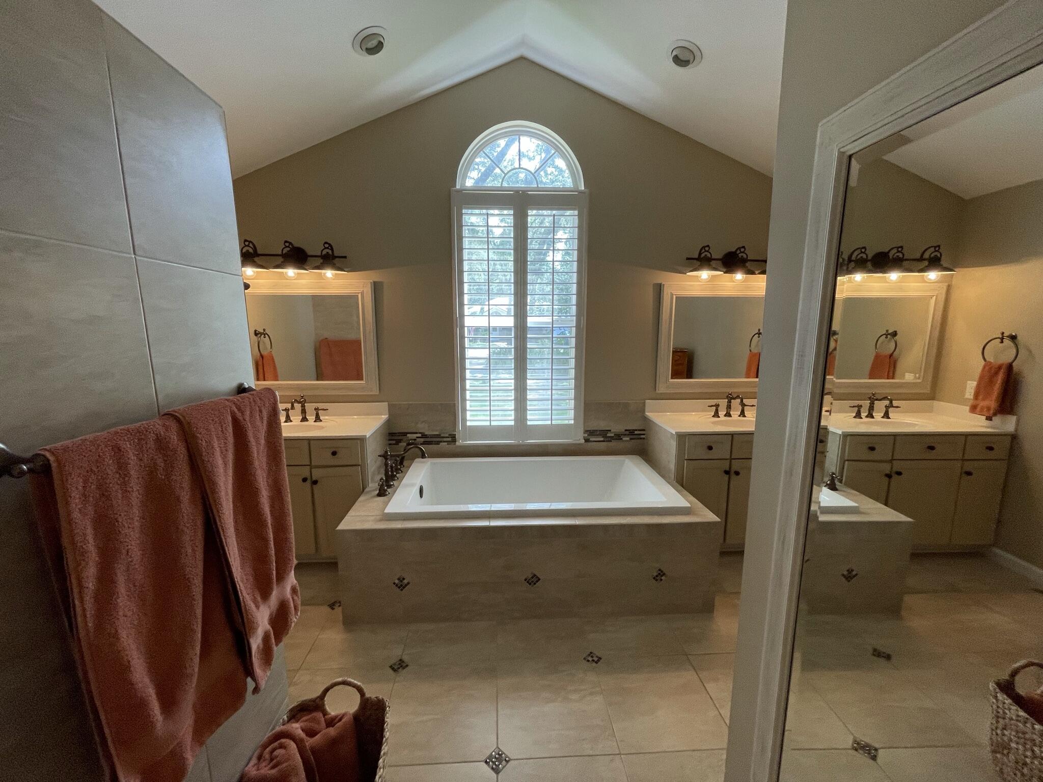 WATERVIEW COVE - Residential