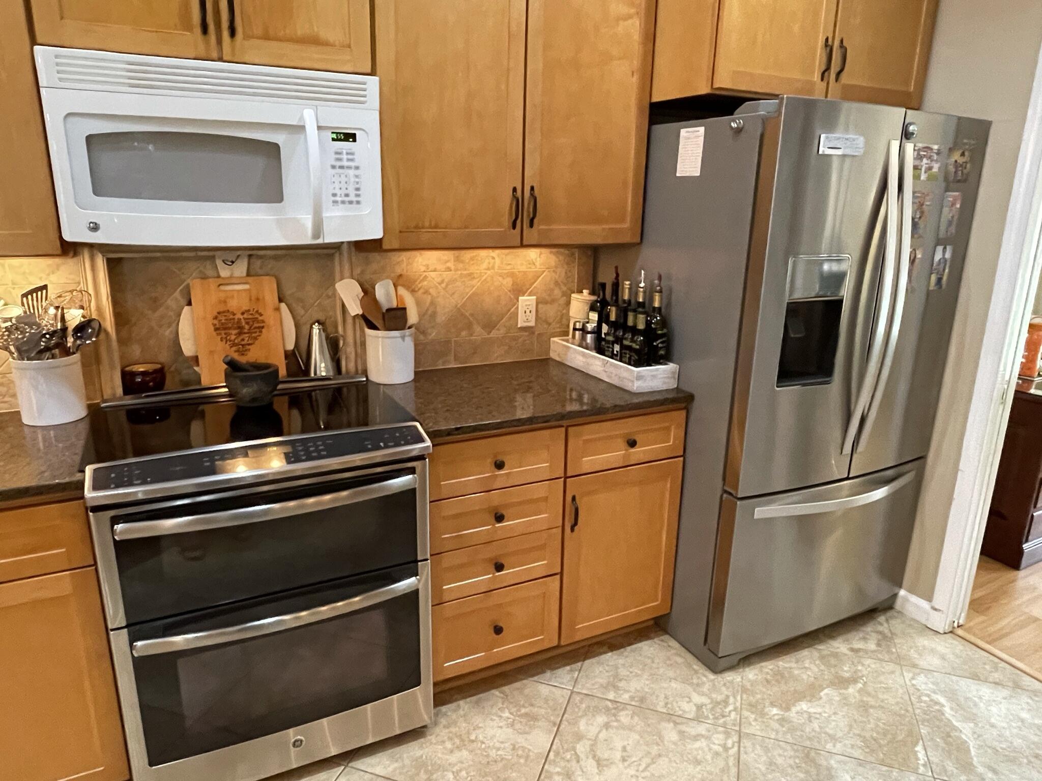 WATERVIEW COVE - Residential