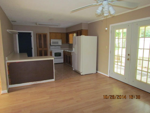 ADAMS POWELL EAST - Residential