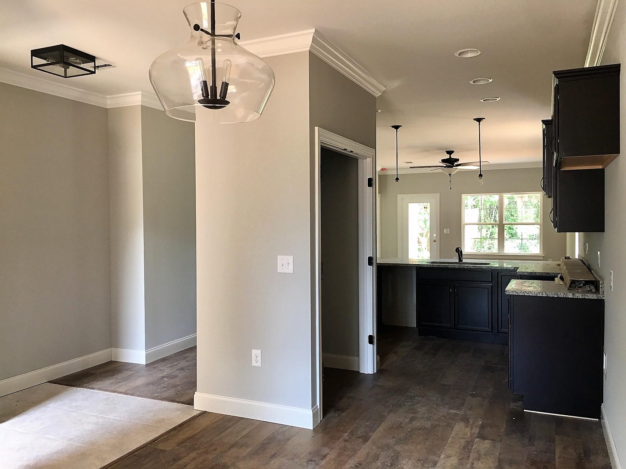 VALPARAISO PINECREST 6 - Residential